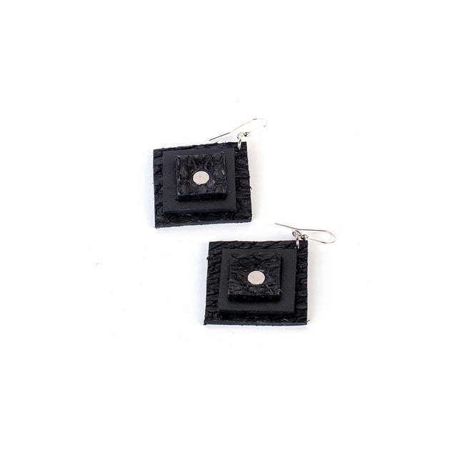Earrings The loyal desire