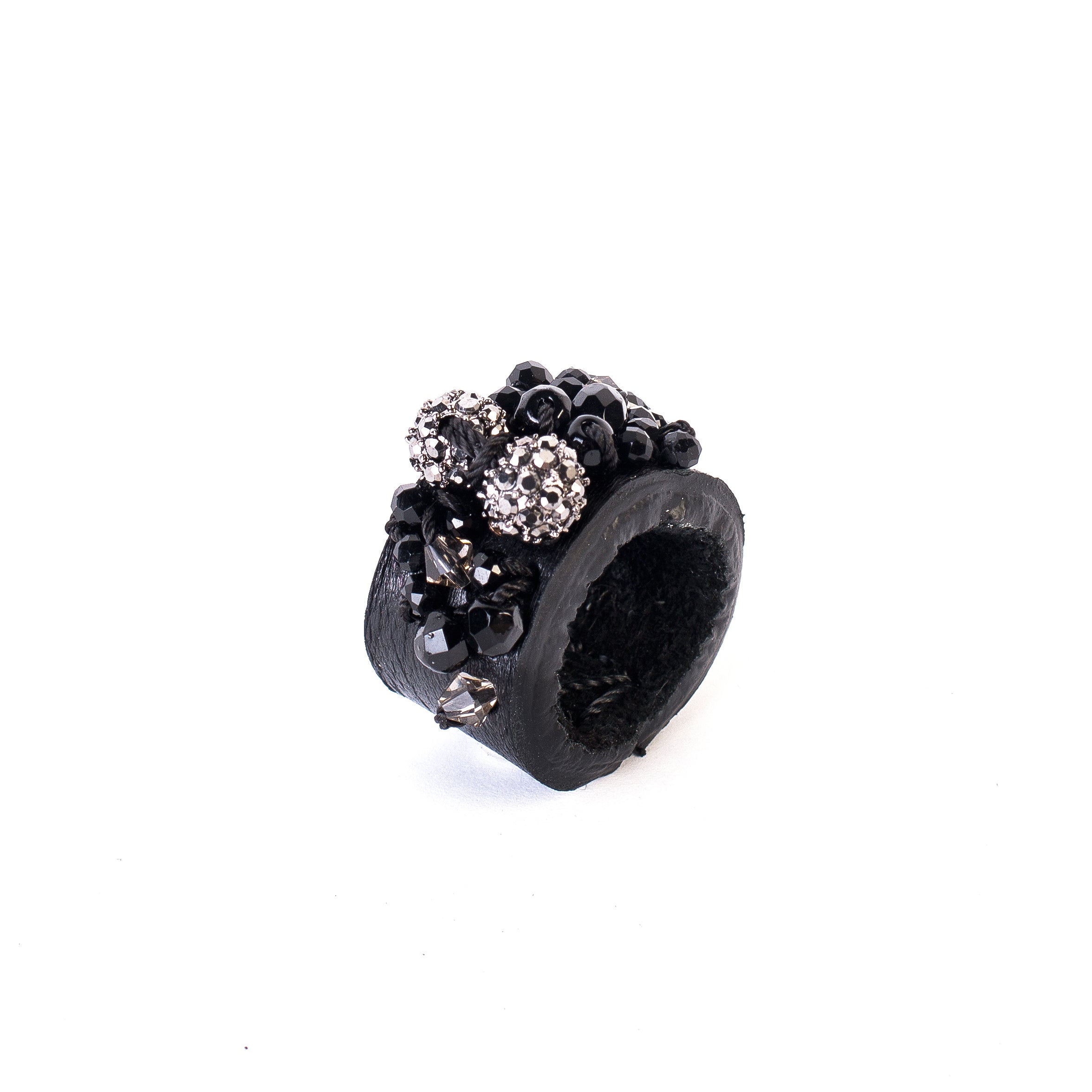 Rings The agate tear