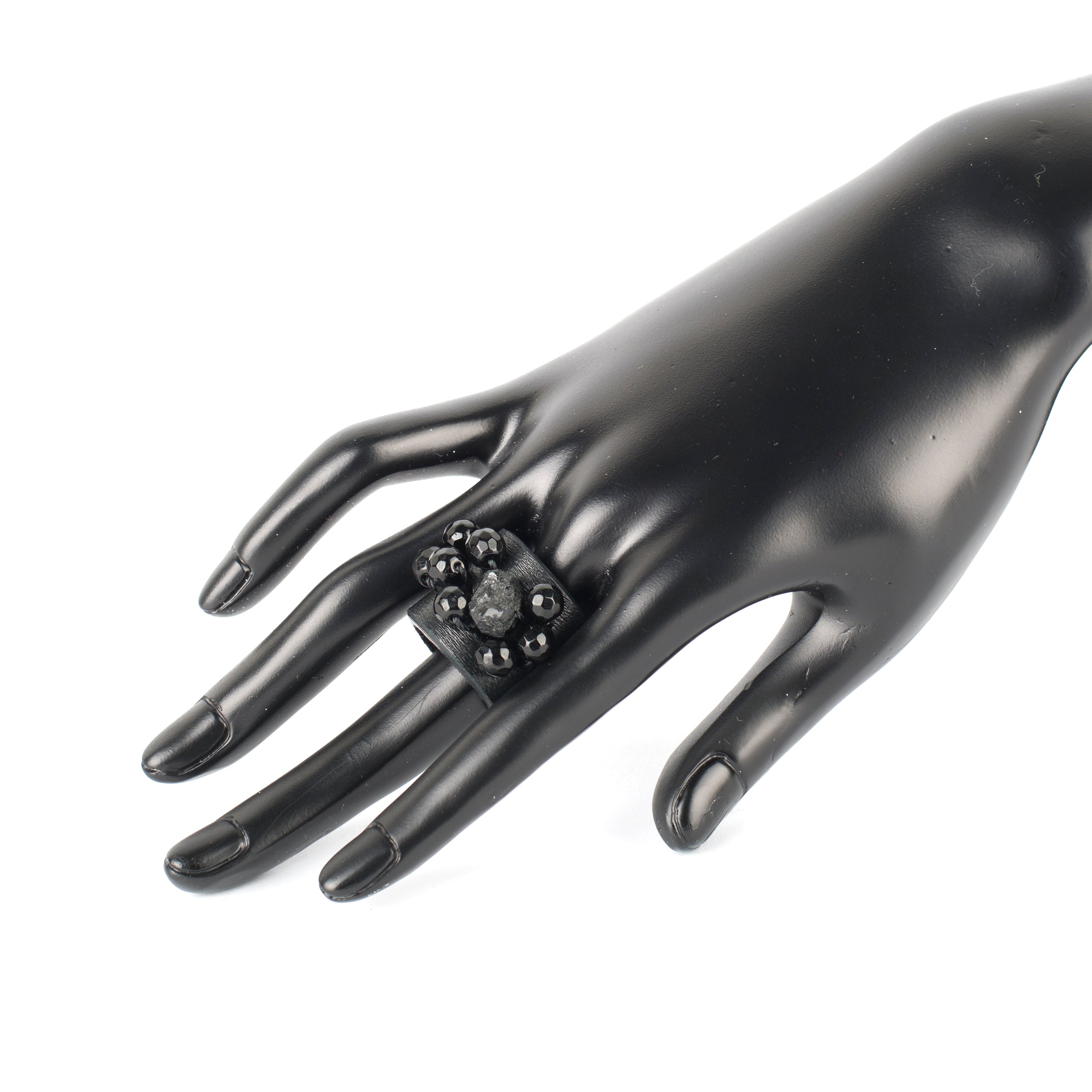 Rings The scented flower