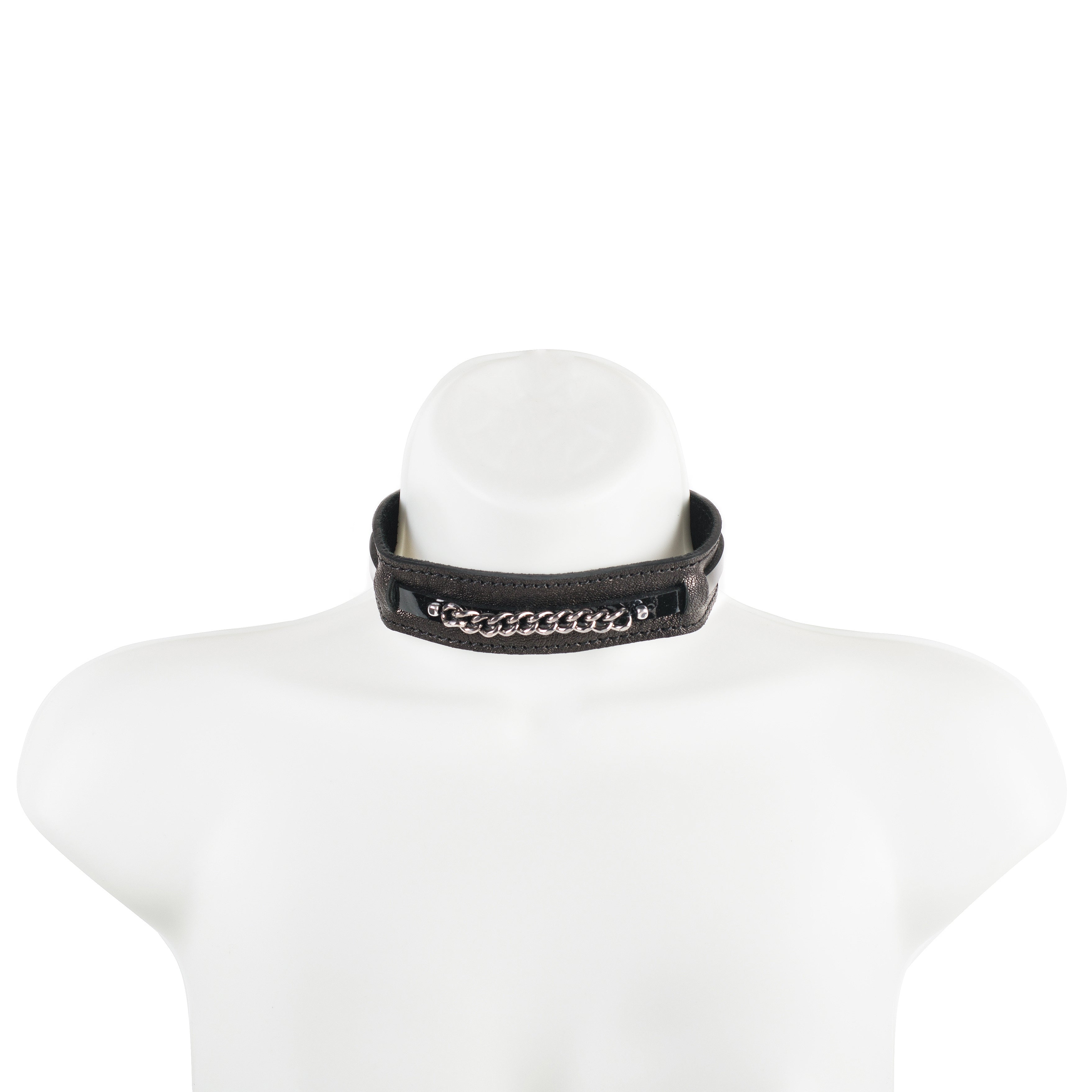 Choker The austere spark