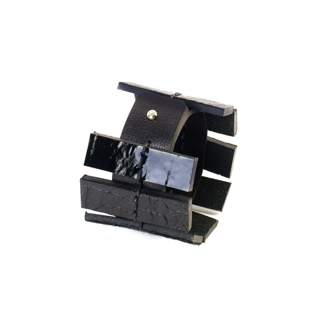 leather bracelet The faint scale