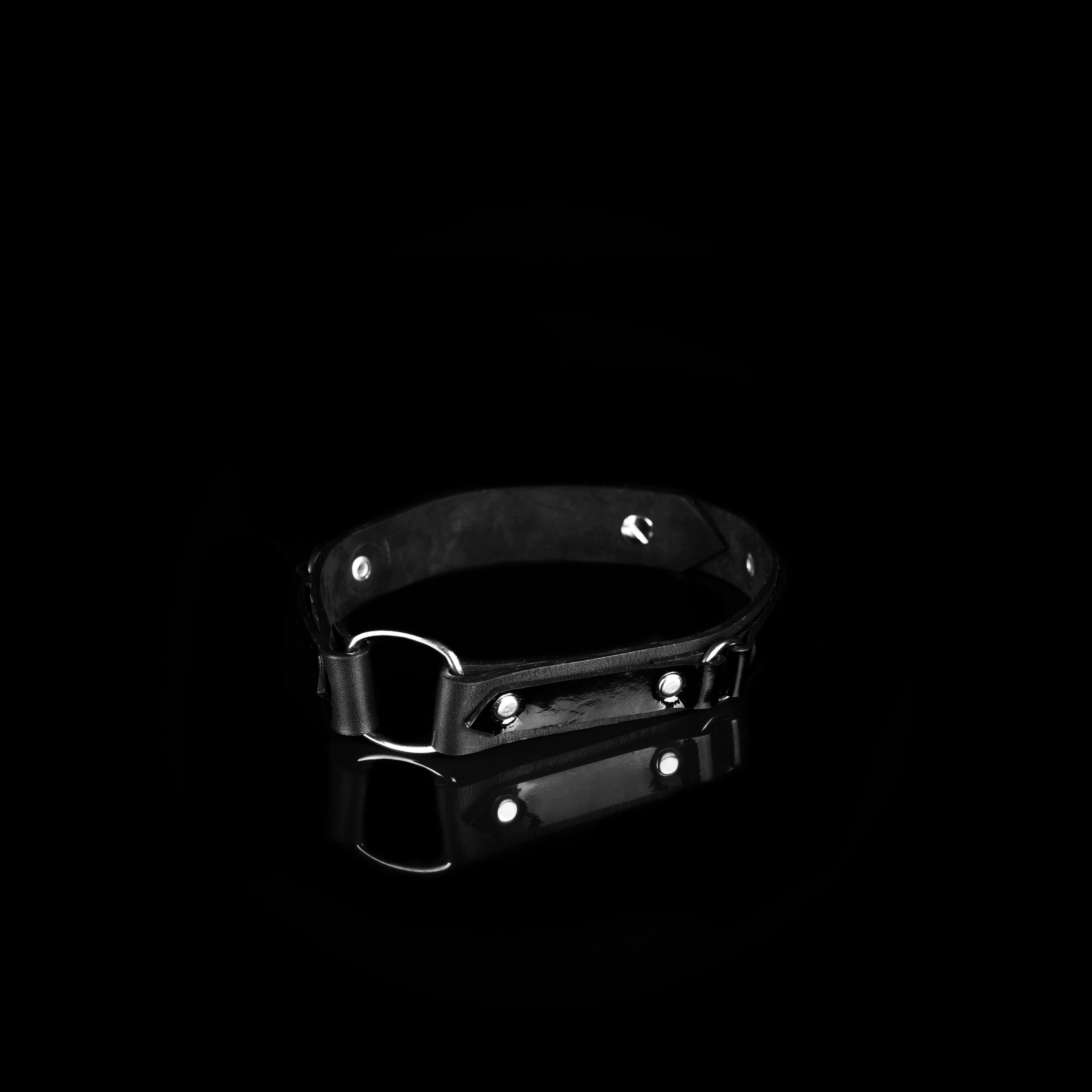 Choker The broken focus