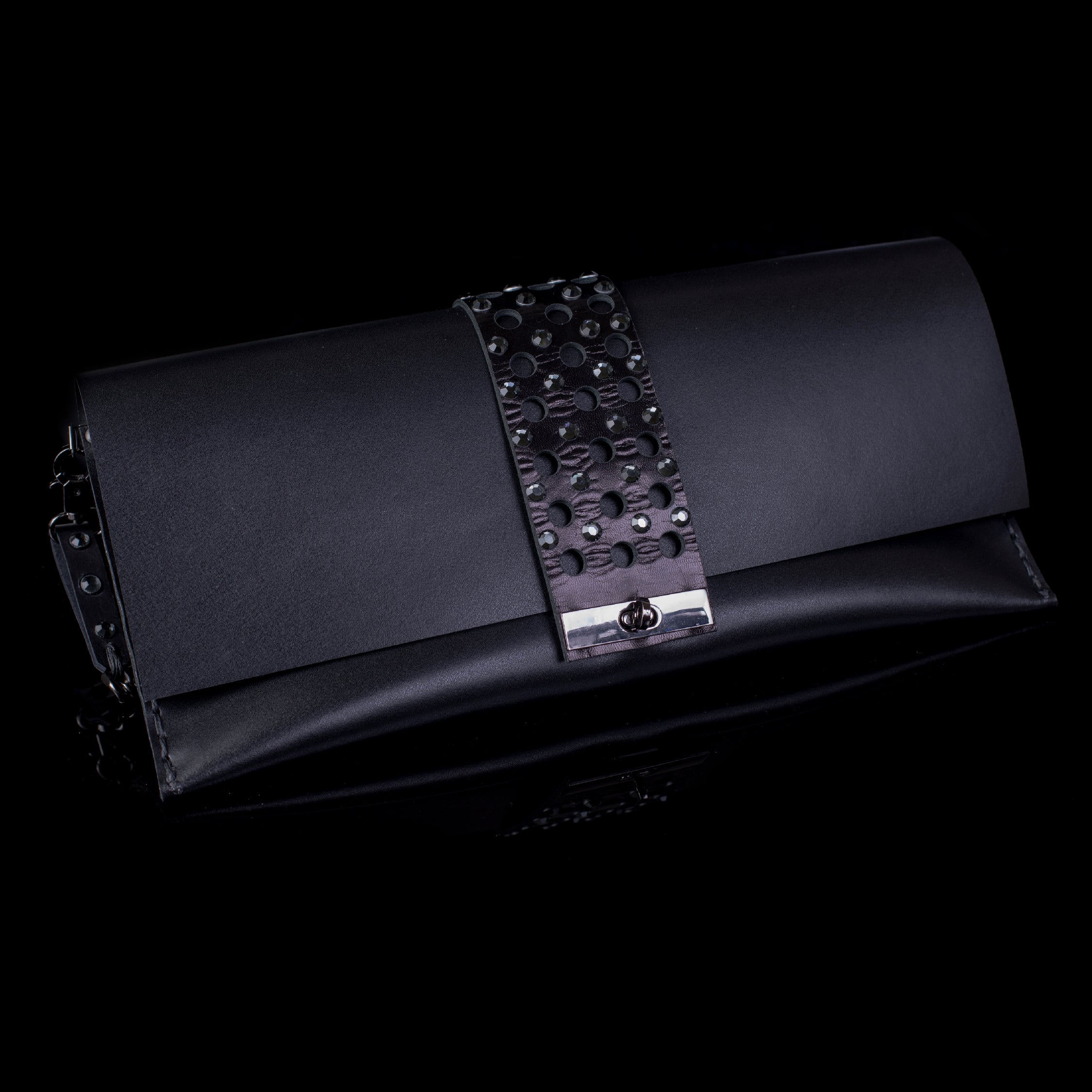 Bags The Stunning Clutch