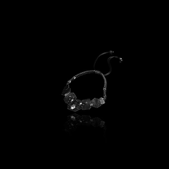 Necklace The graceful song