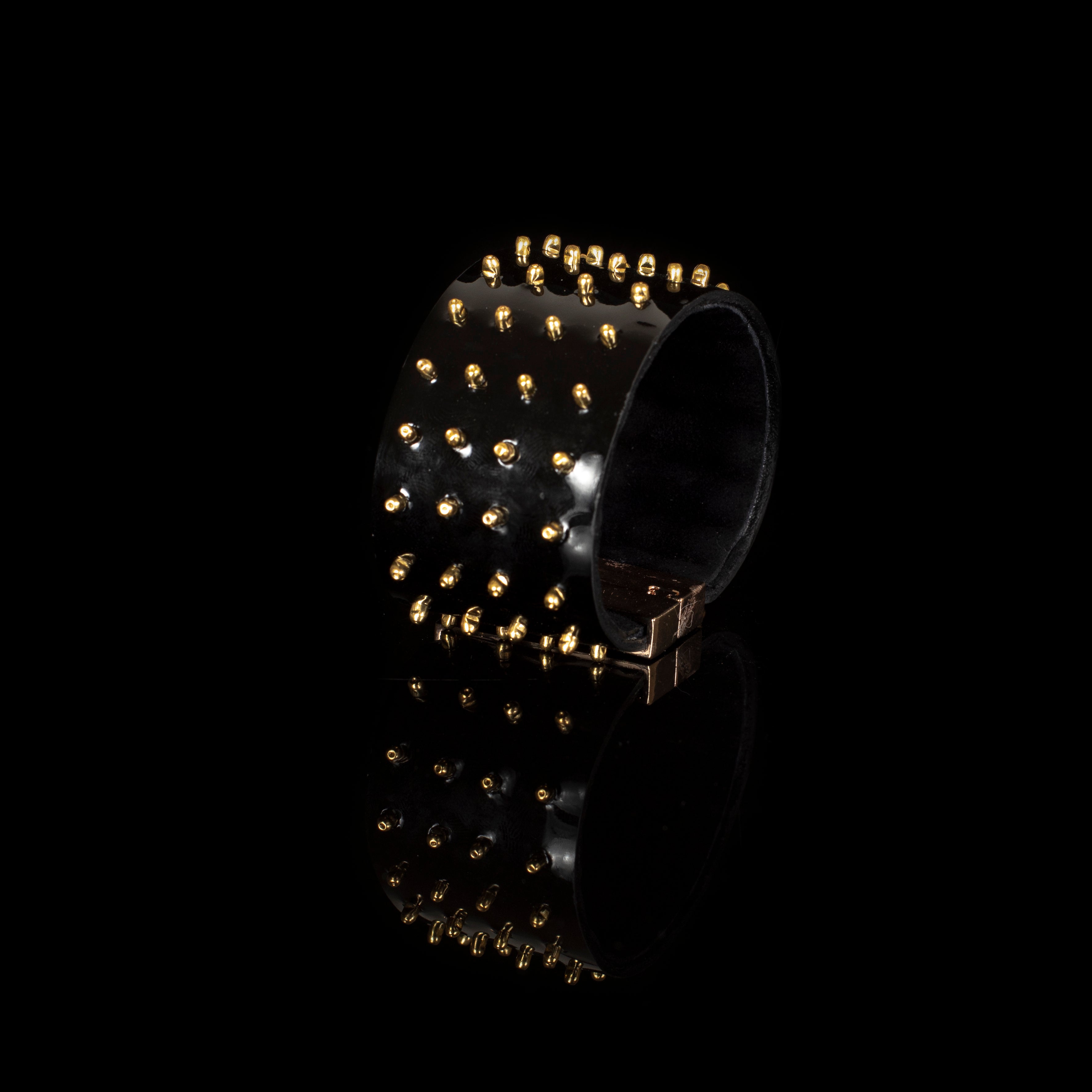 The Faint Tribute - THE DARK