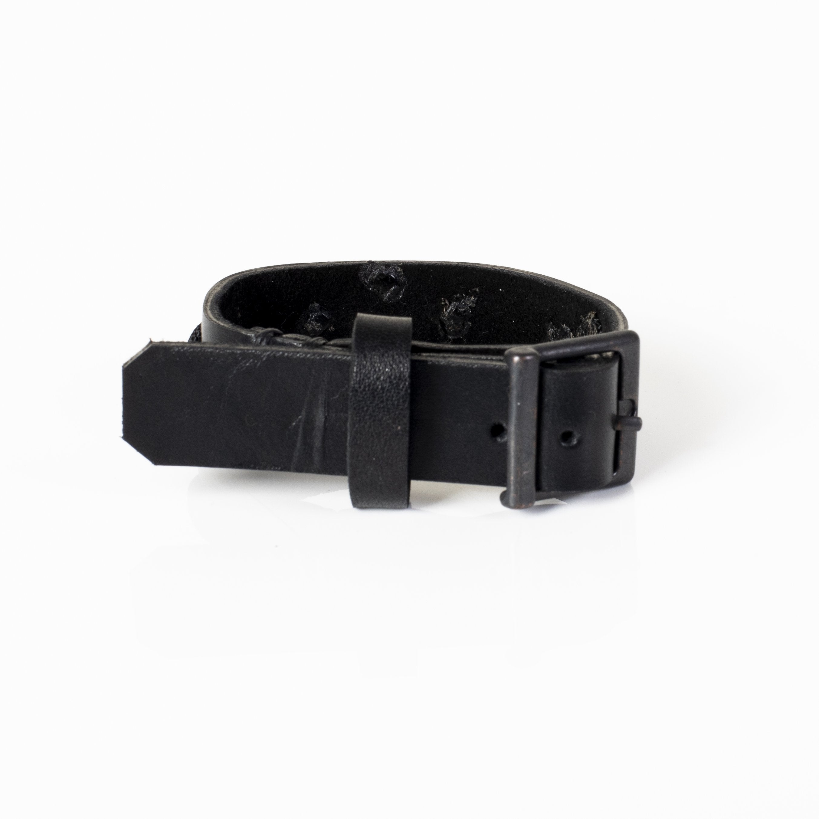 The Idle Wing - THE DARK