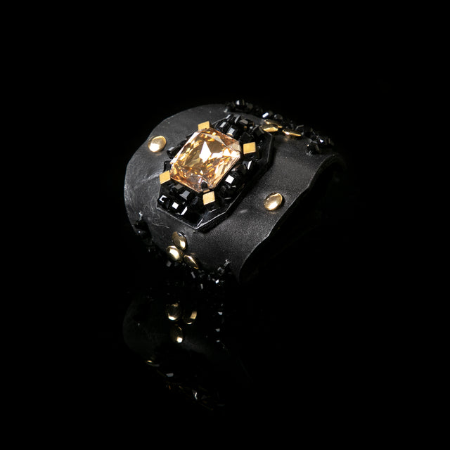 Leather bracelet new The Pink Force
