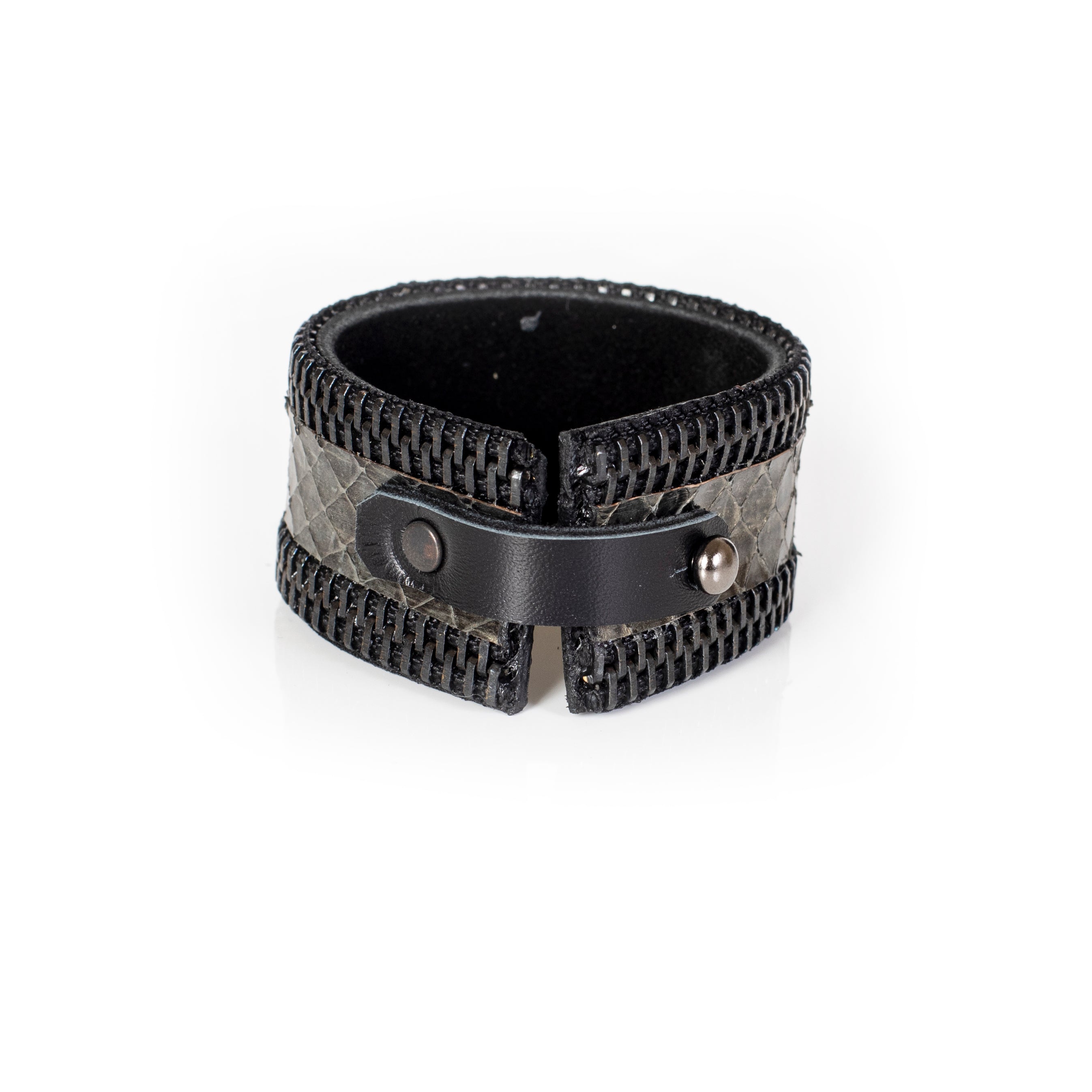 The Darling Cross - THE DARK