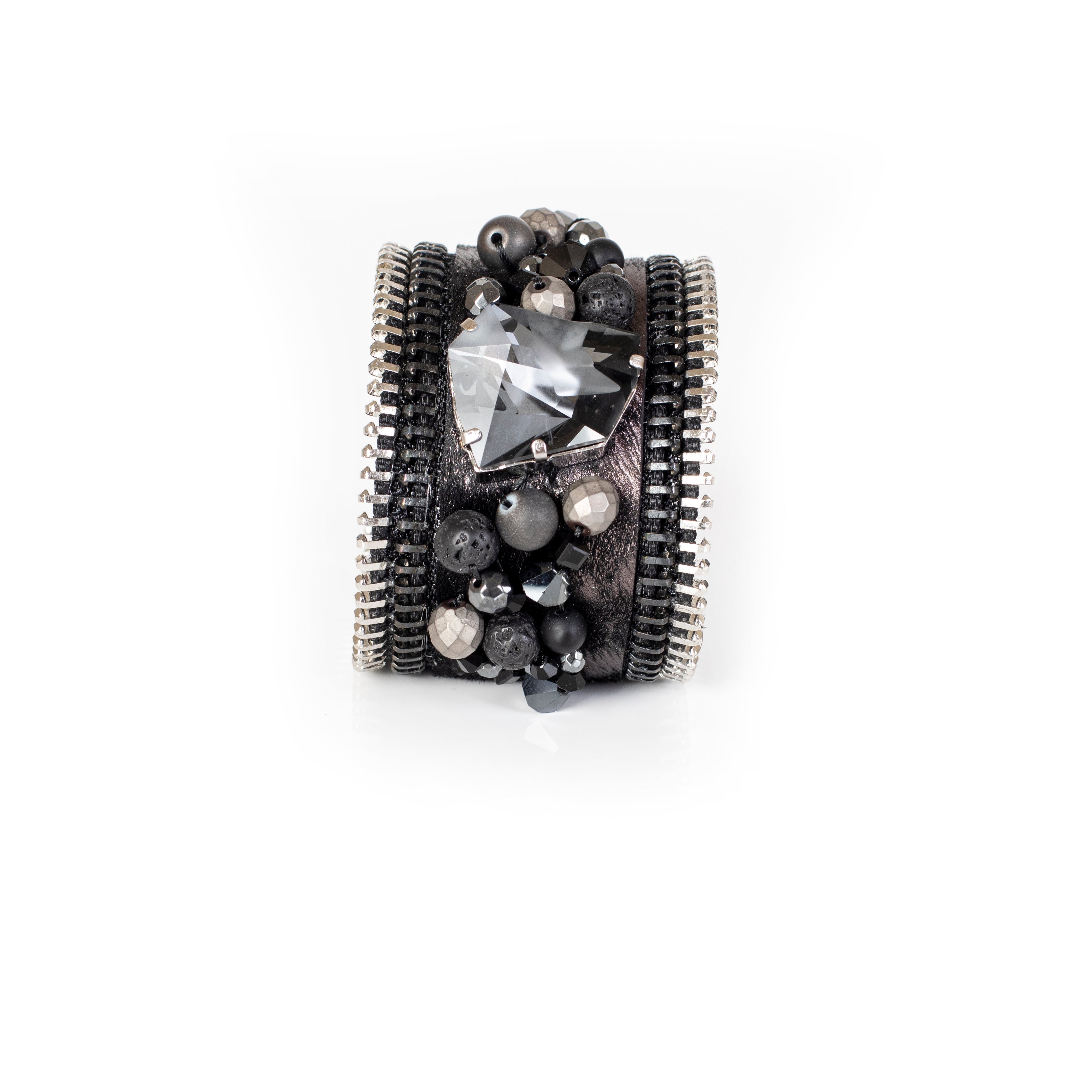 The Enchanted Swan - THE DARK