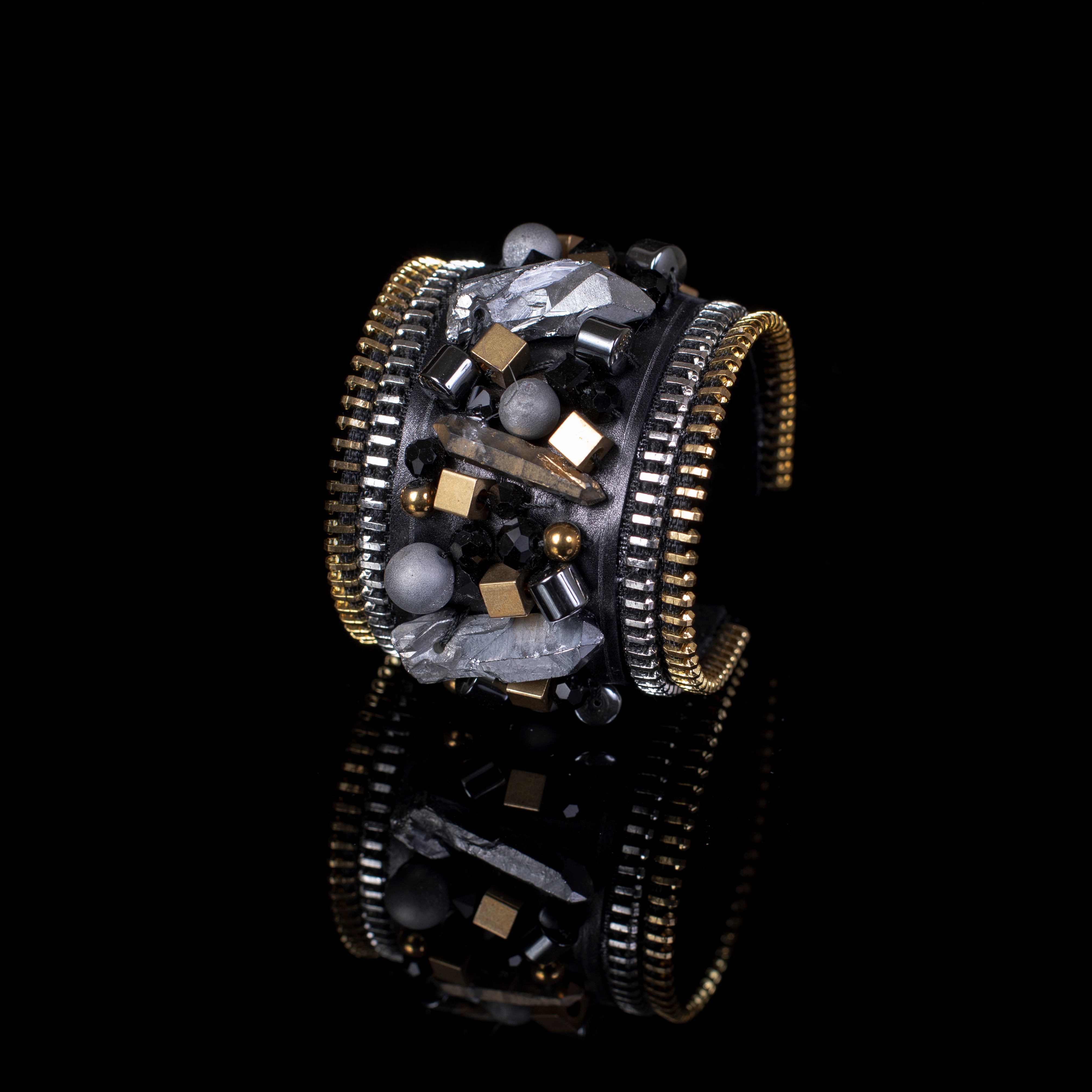 Leather bracelet new The Bright Vision