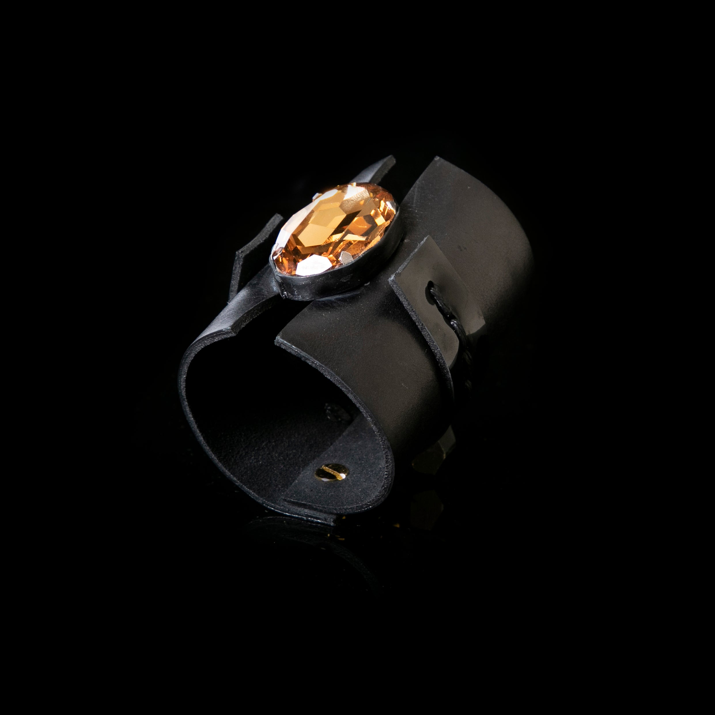 Leather bracelet new The Worthy Balance