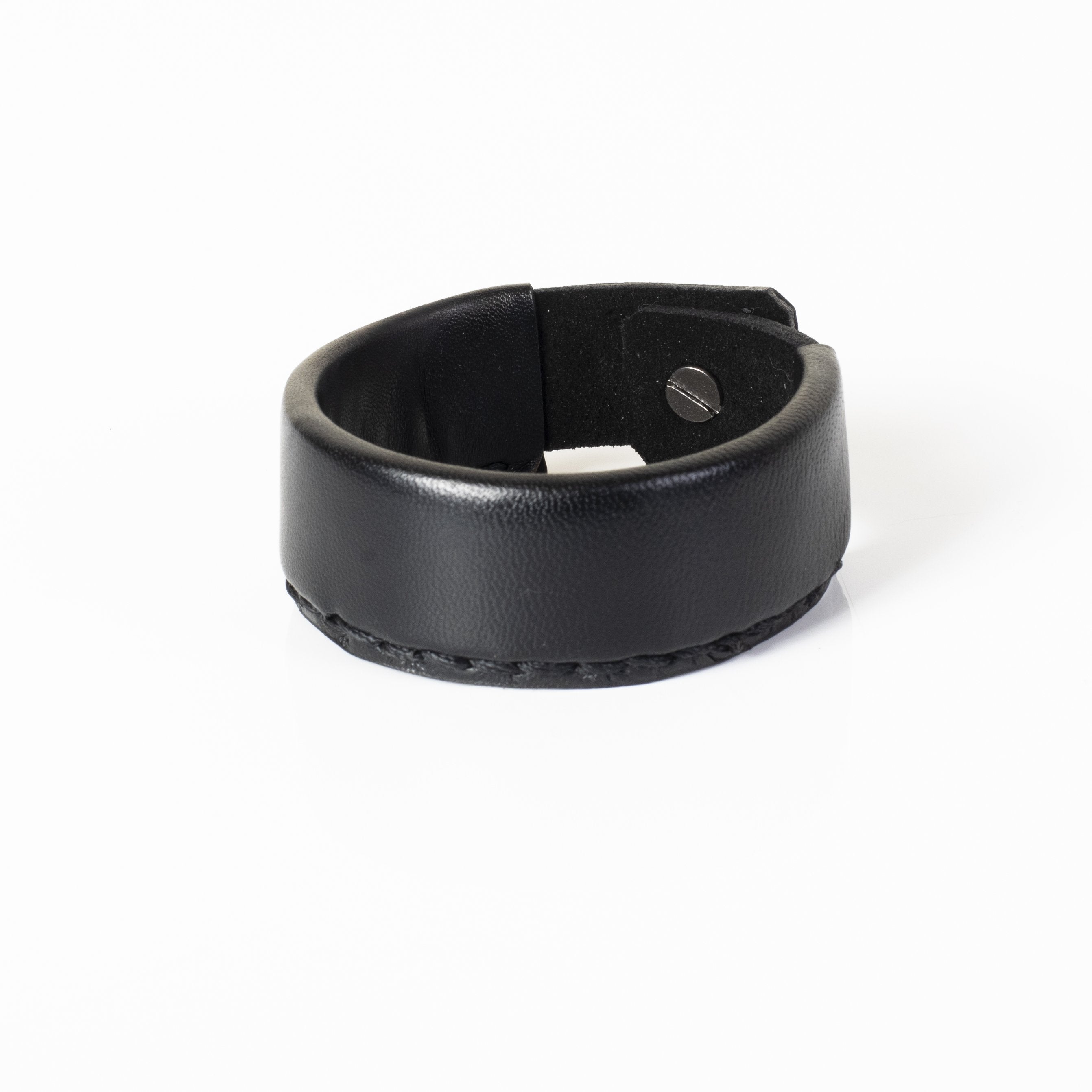 The Virtuous Crest - THE DARK