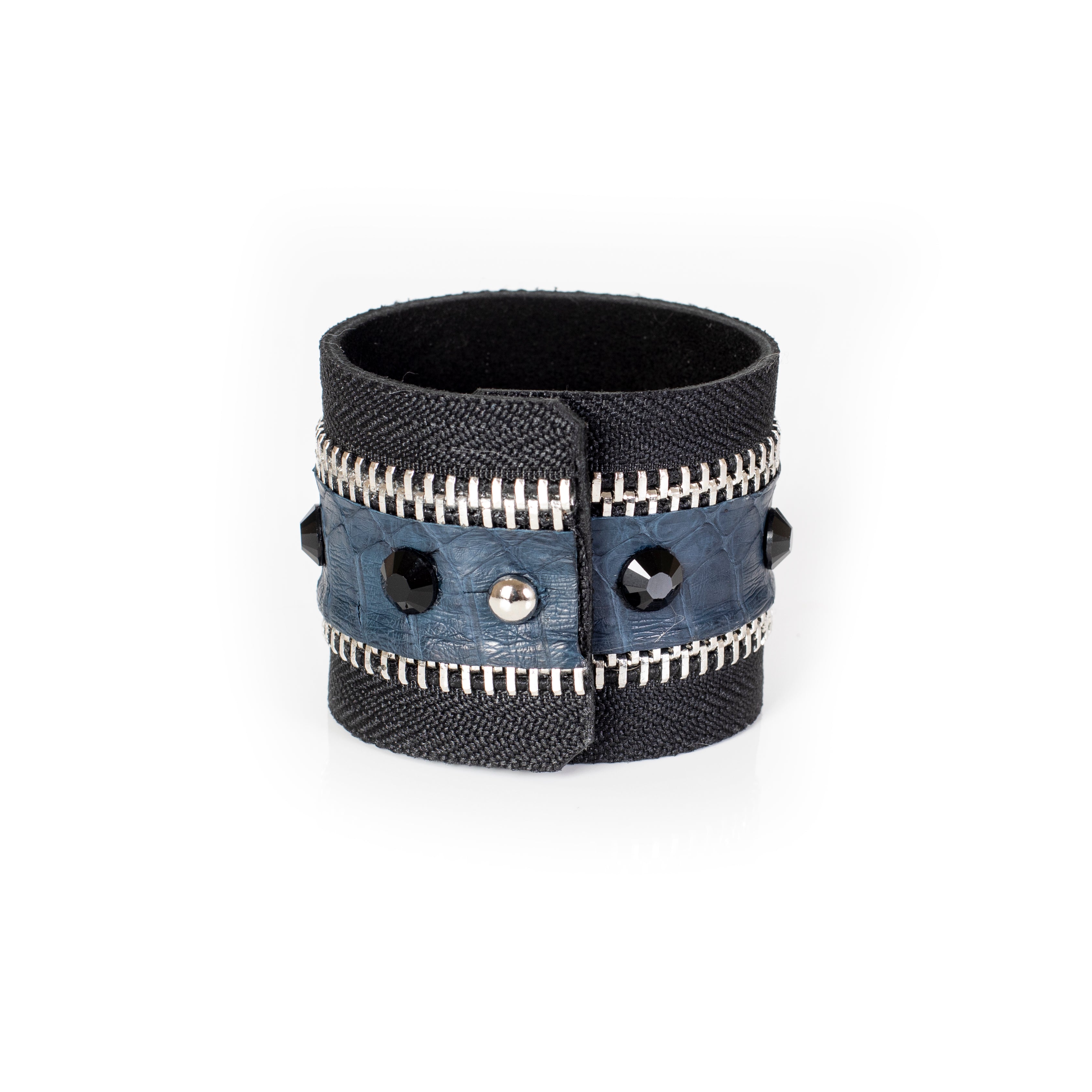 The Violet Lure - THE DARK