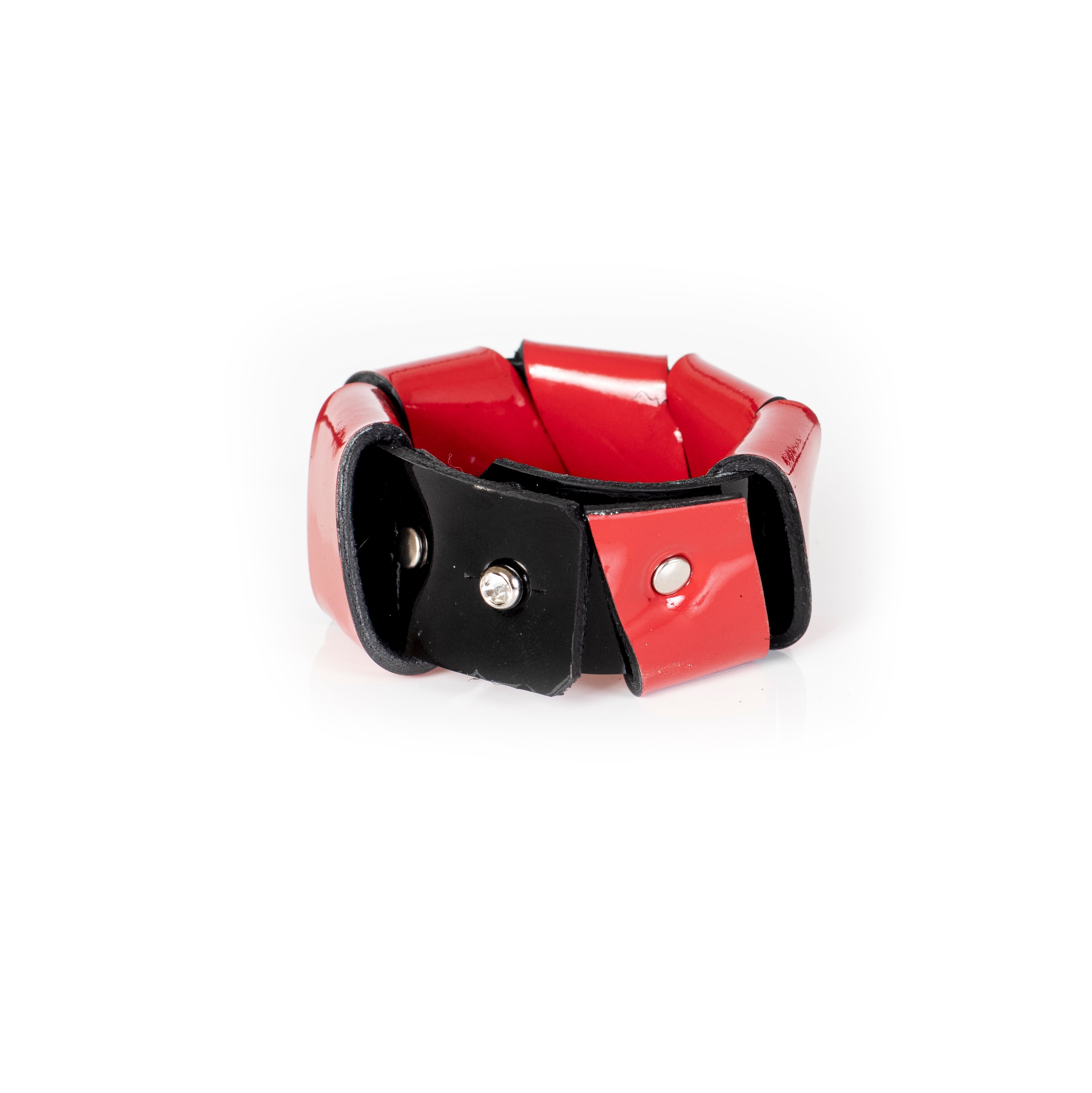 The Broken Bubble - THE DARK