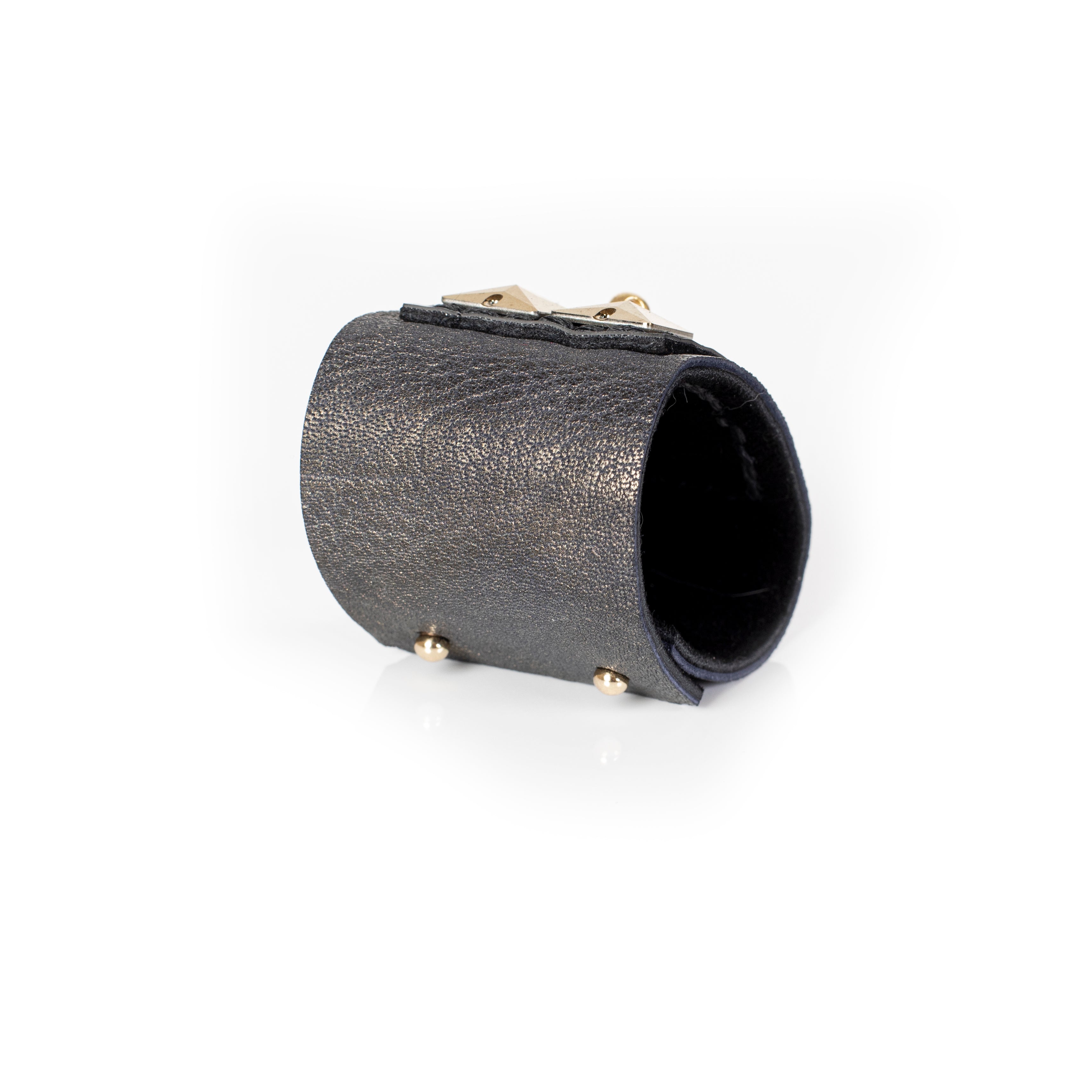 The Brave Twin - THE DARK