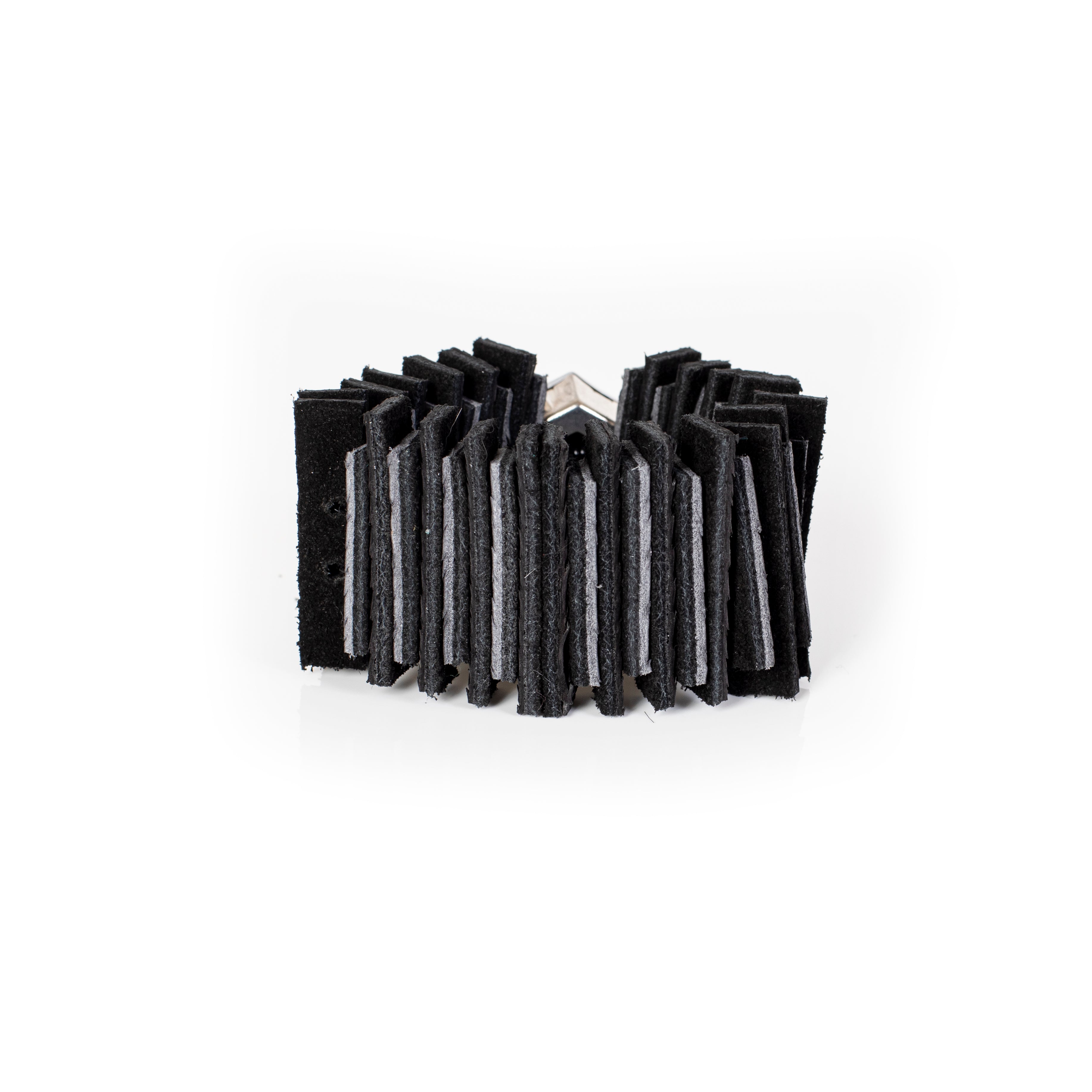 The Onyx Oculus - THE DARK