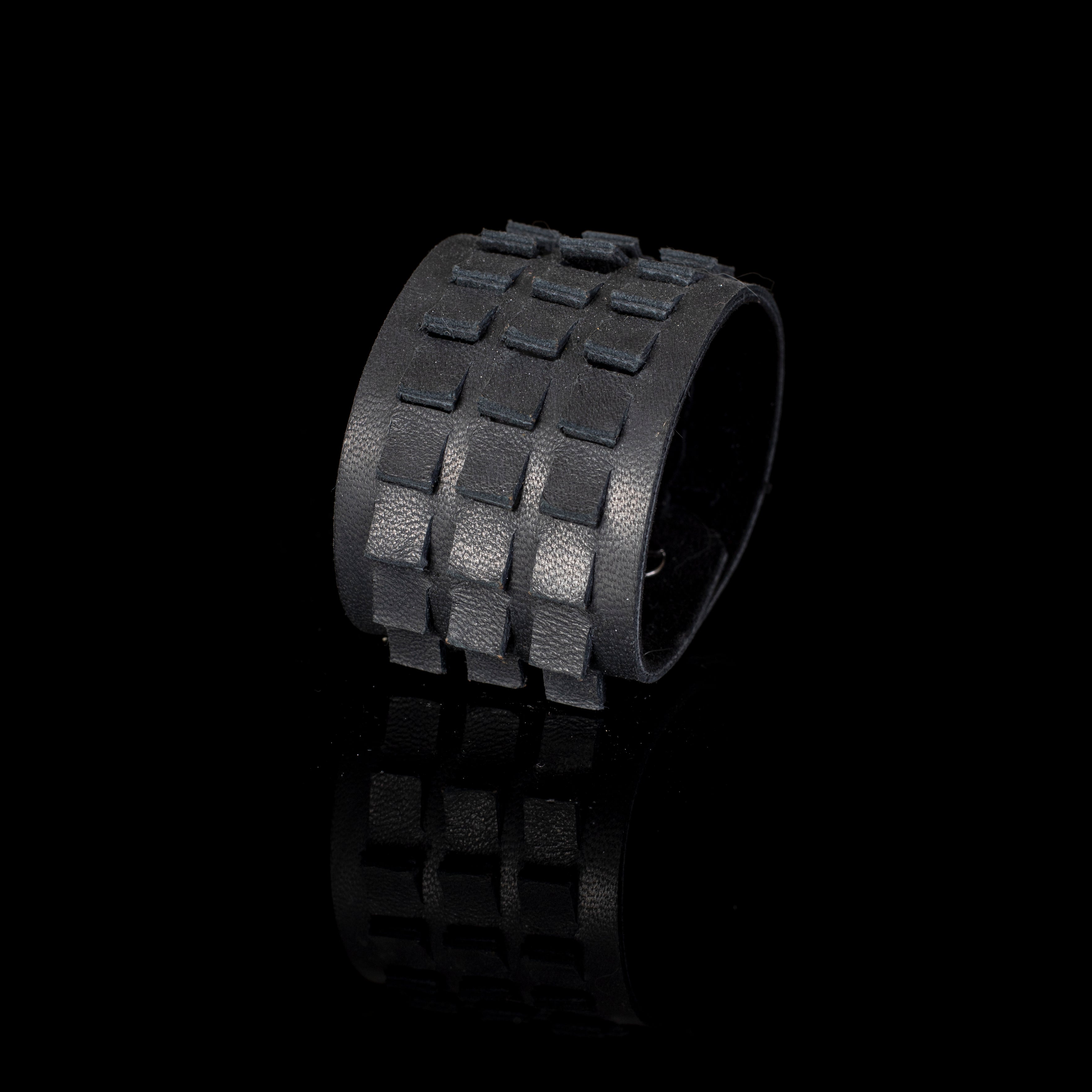 The Grateful Twin - THE DARK