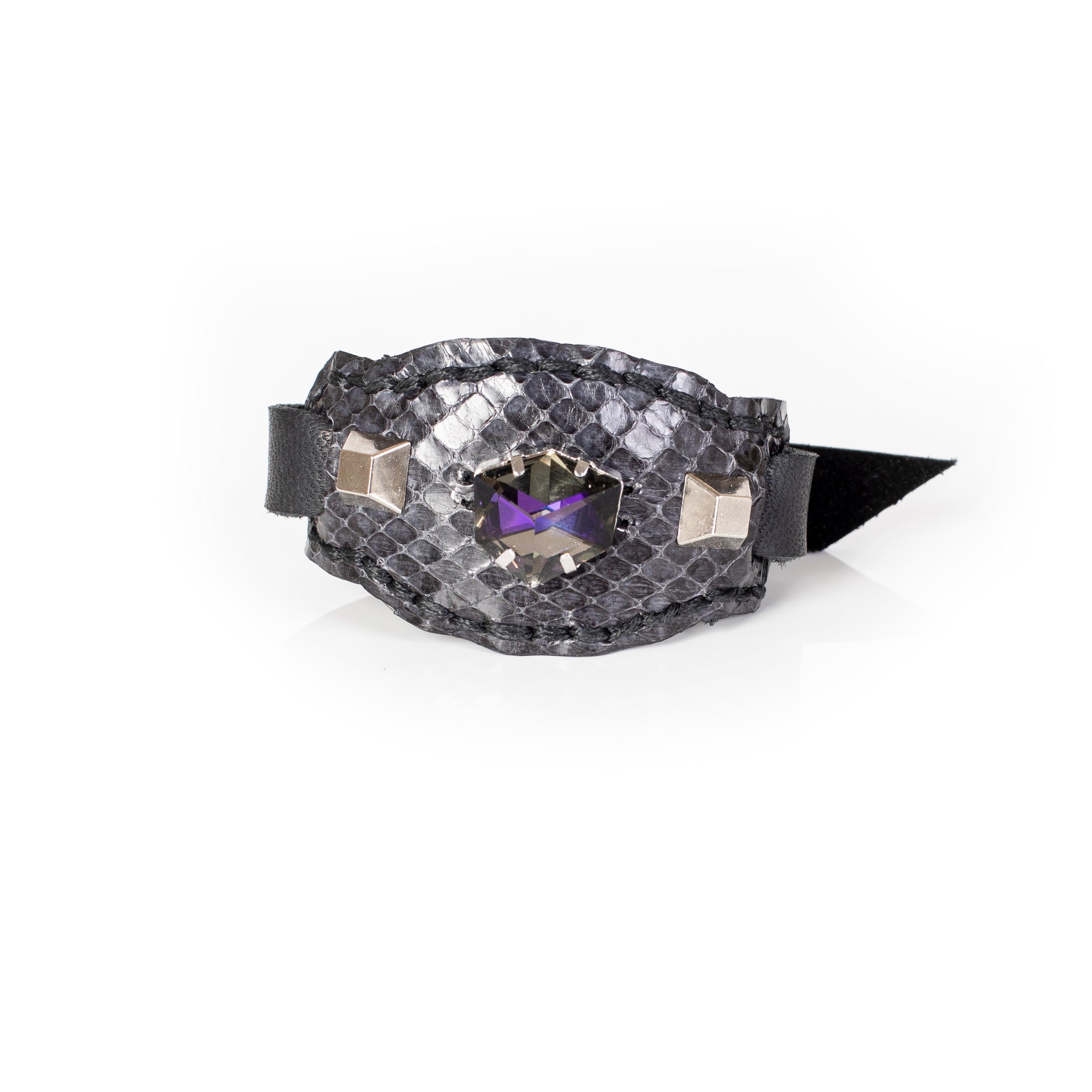 The Fair Vision - THE DARK