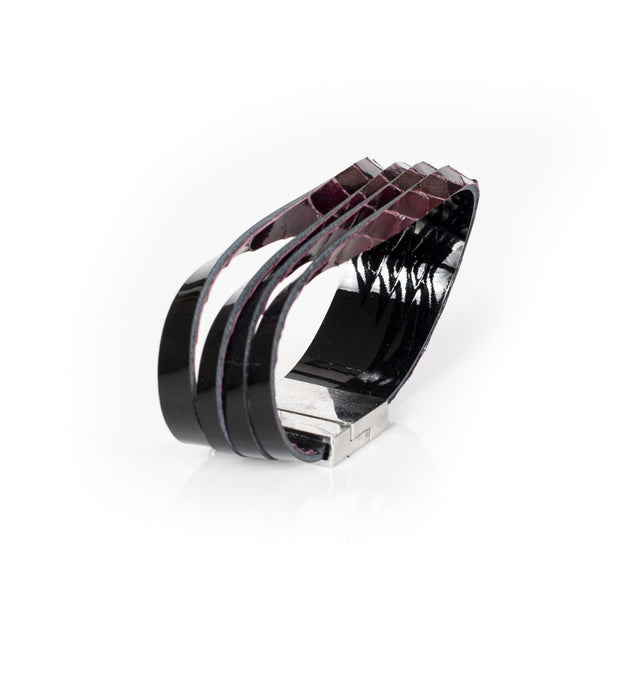 leather bracelet