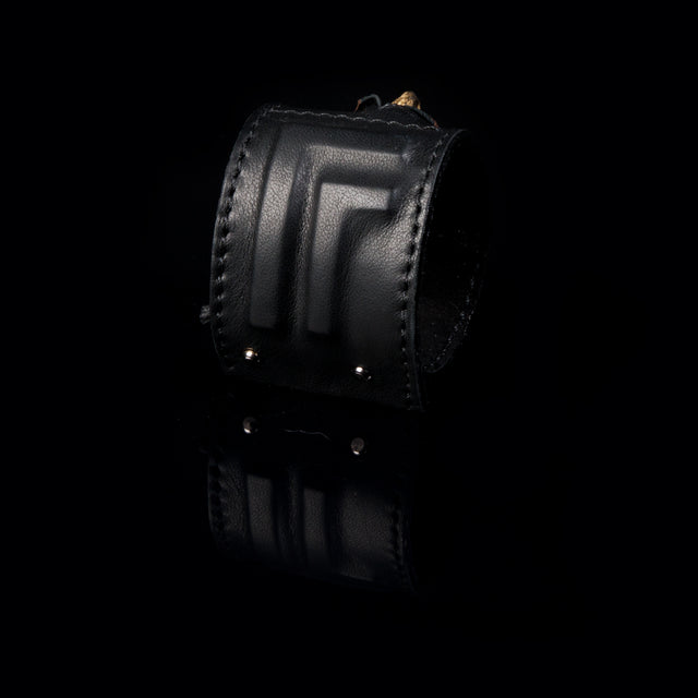 Leather bracelet new The Crisp Charm