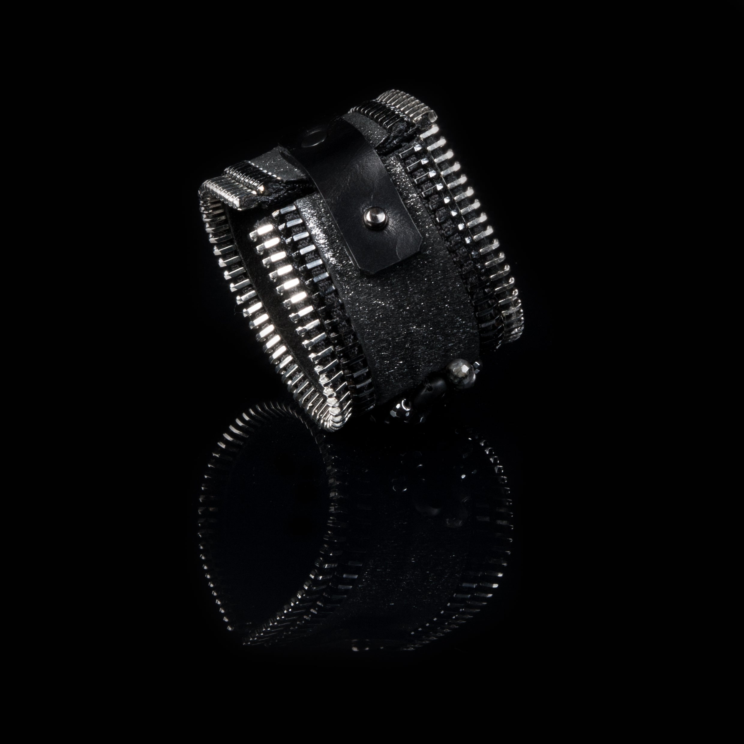 Leather bracelet new The Fair Tear