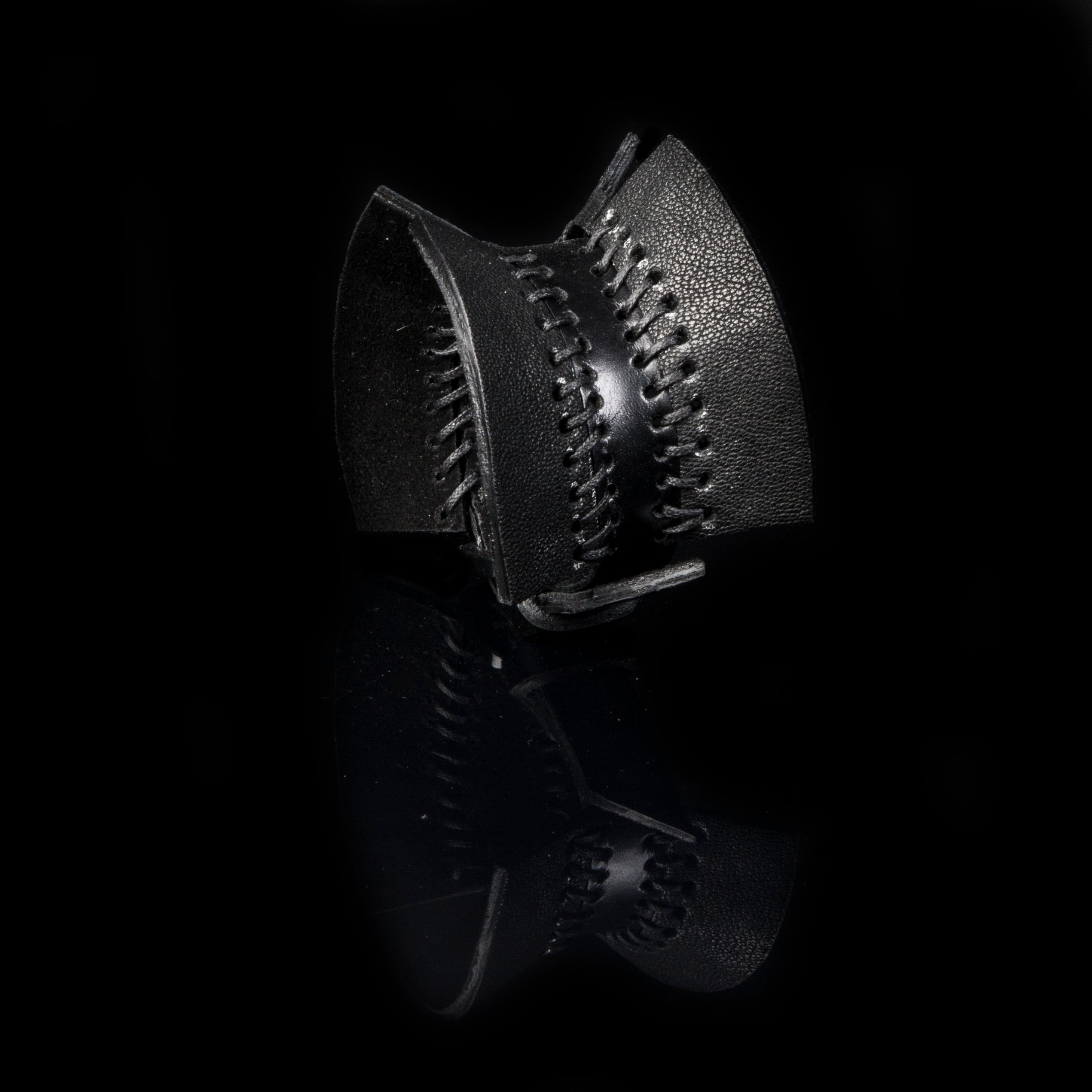 Leather bracelet new The Luminous Desire