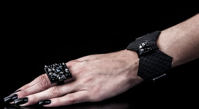Leather bracelet new The Grand Scale