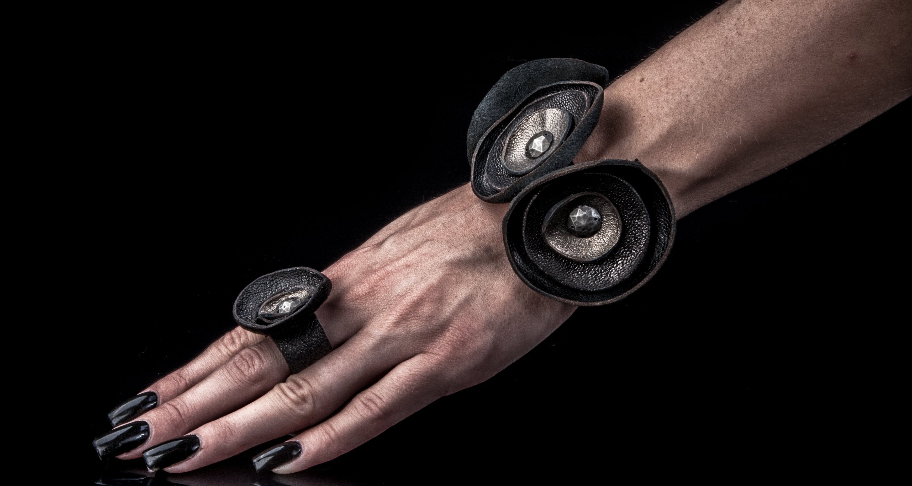 Leather bracelet new The Impossible Trinket