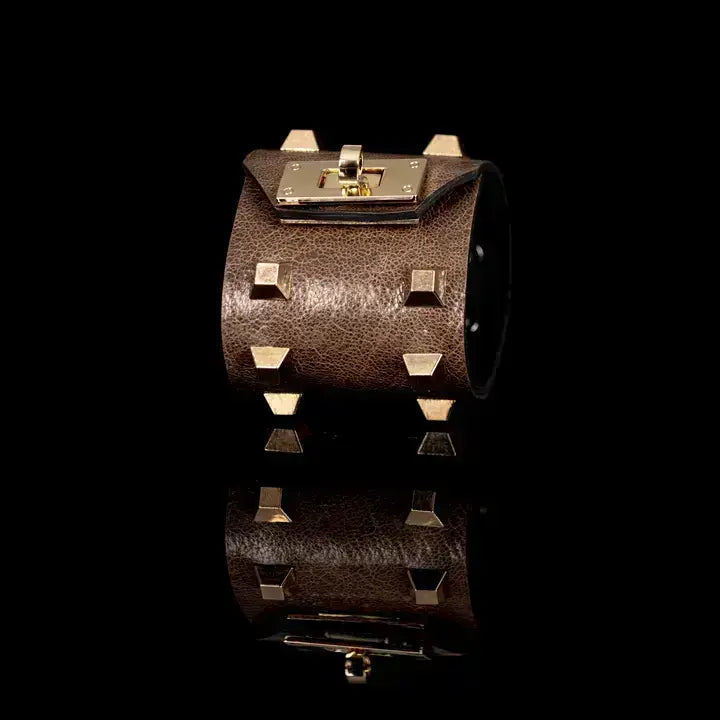 The Monarch Brown Leather & Gold Pyramid Stud Bracelet
