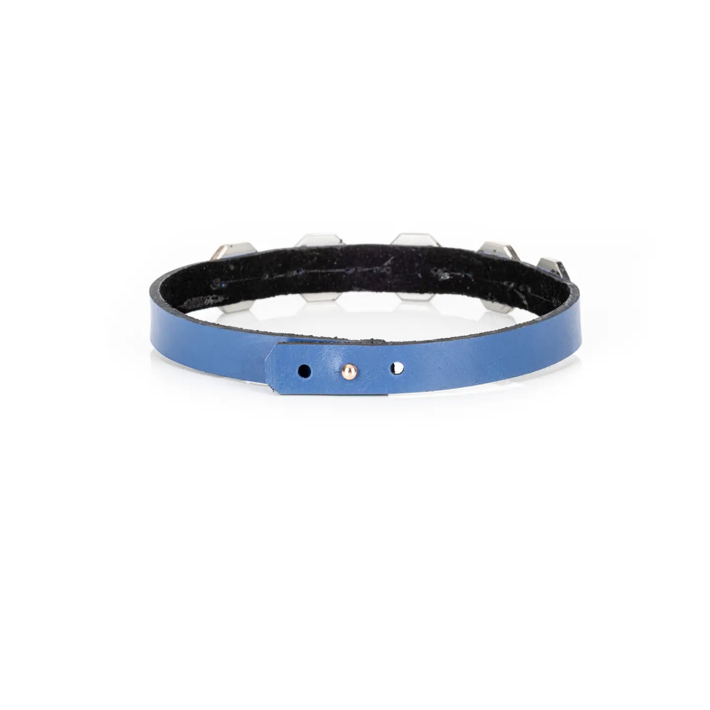 Black leather choker with a row of dark geometric faceted crystals across the front, displayed on a white background.