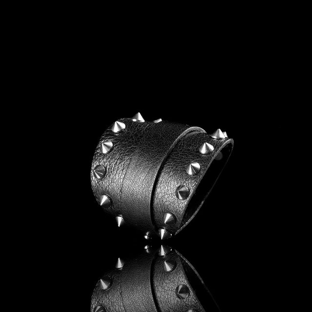 leather bracelet The obsidian gold