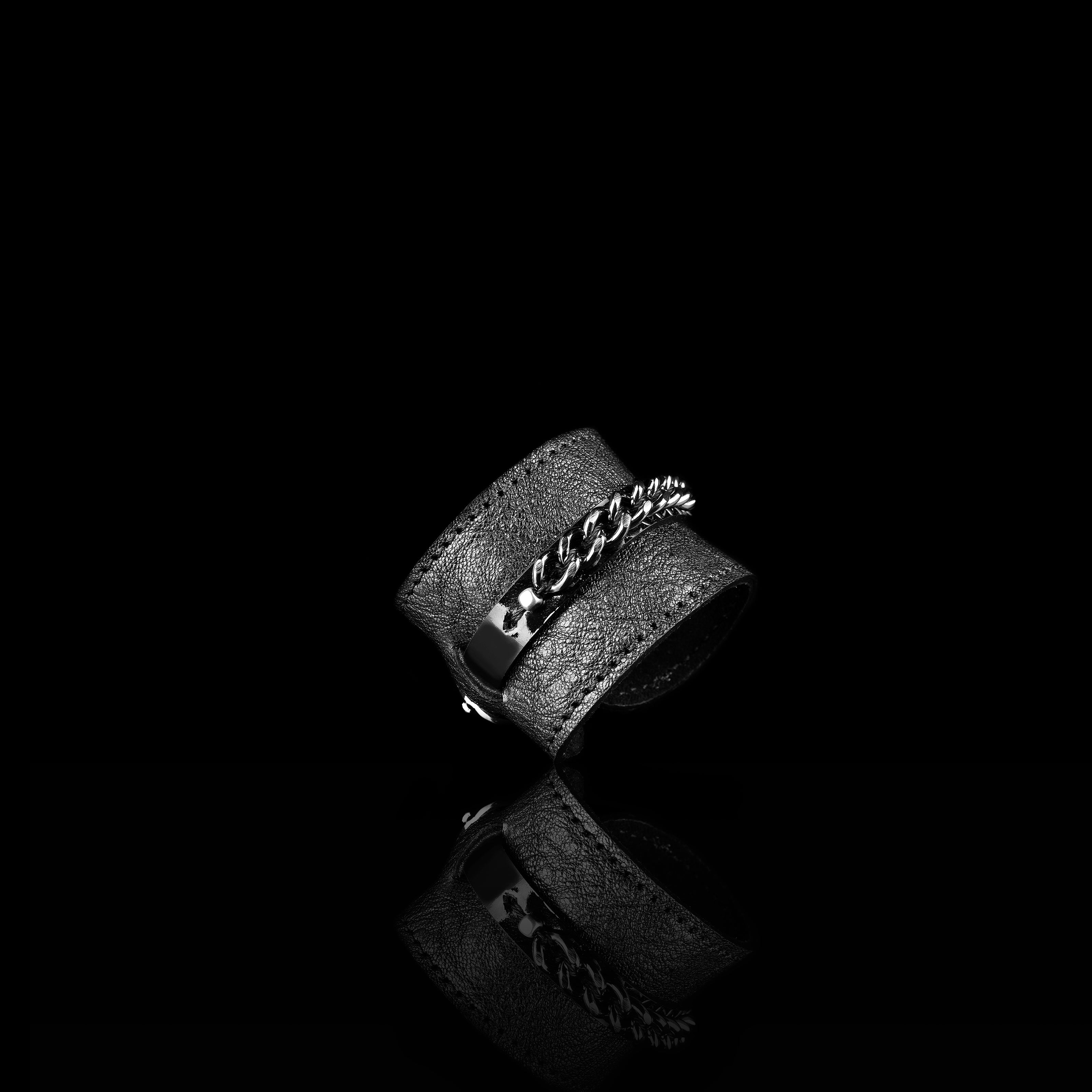 leather bracelet The peace swan