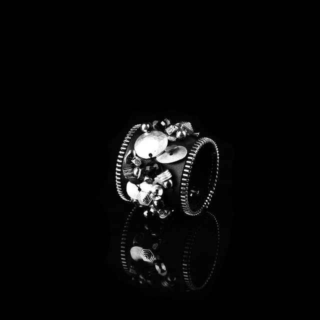 leather bracelet The spotless spirit