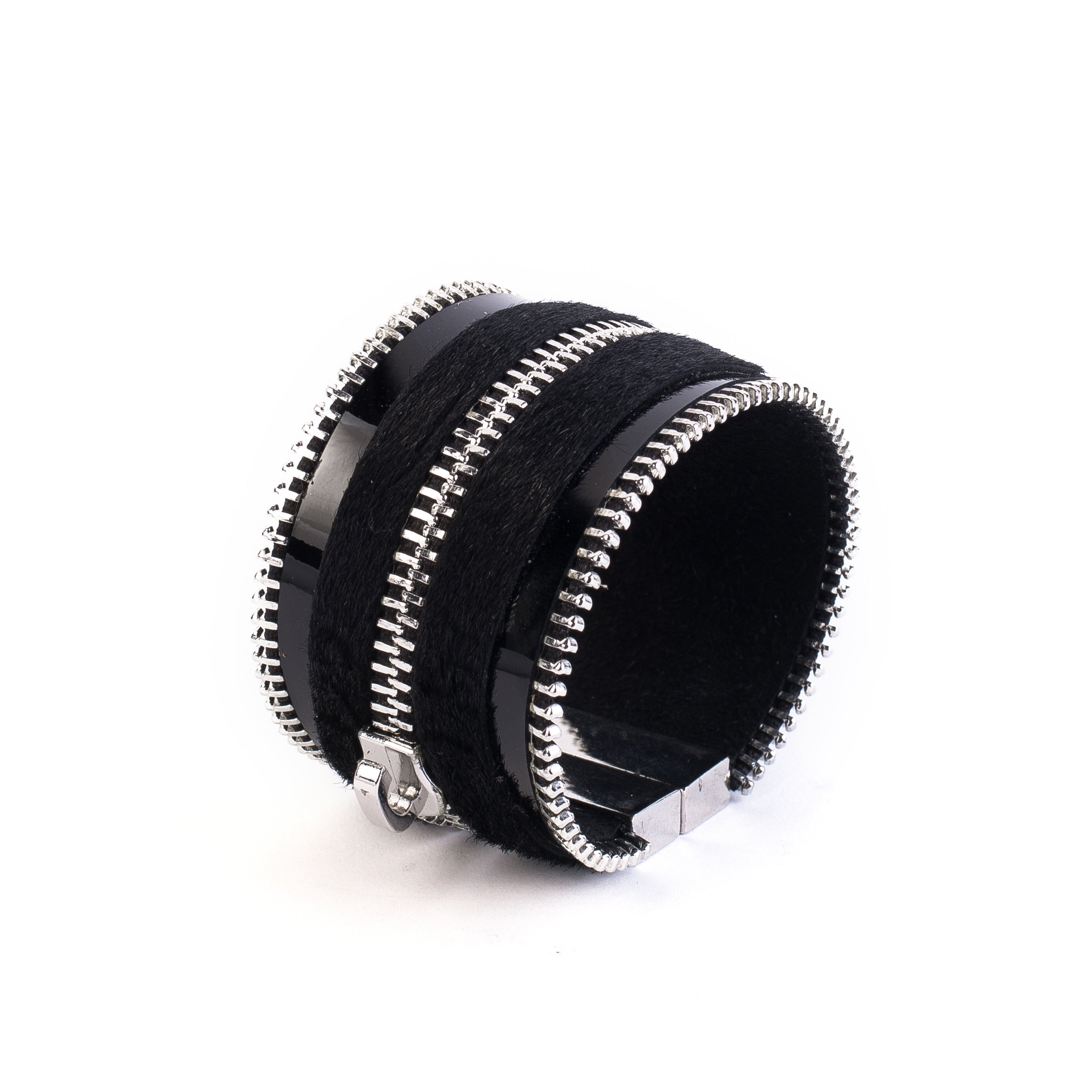 leather bracelet The colossal tear