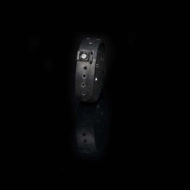leather bracelet men The Feline Shield