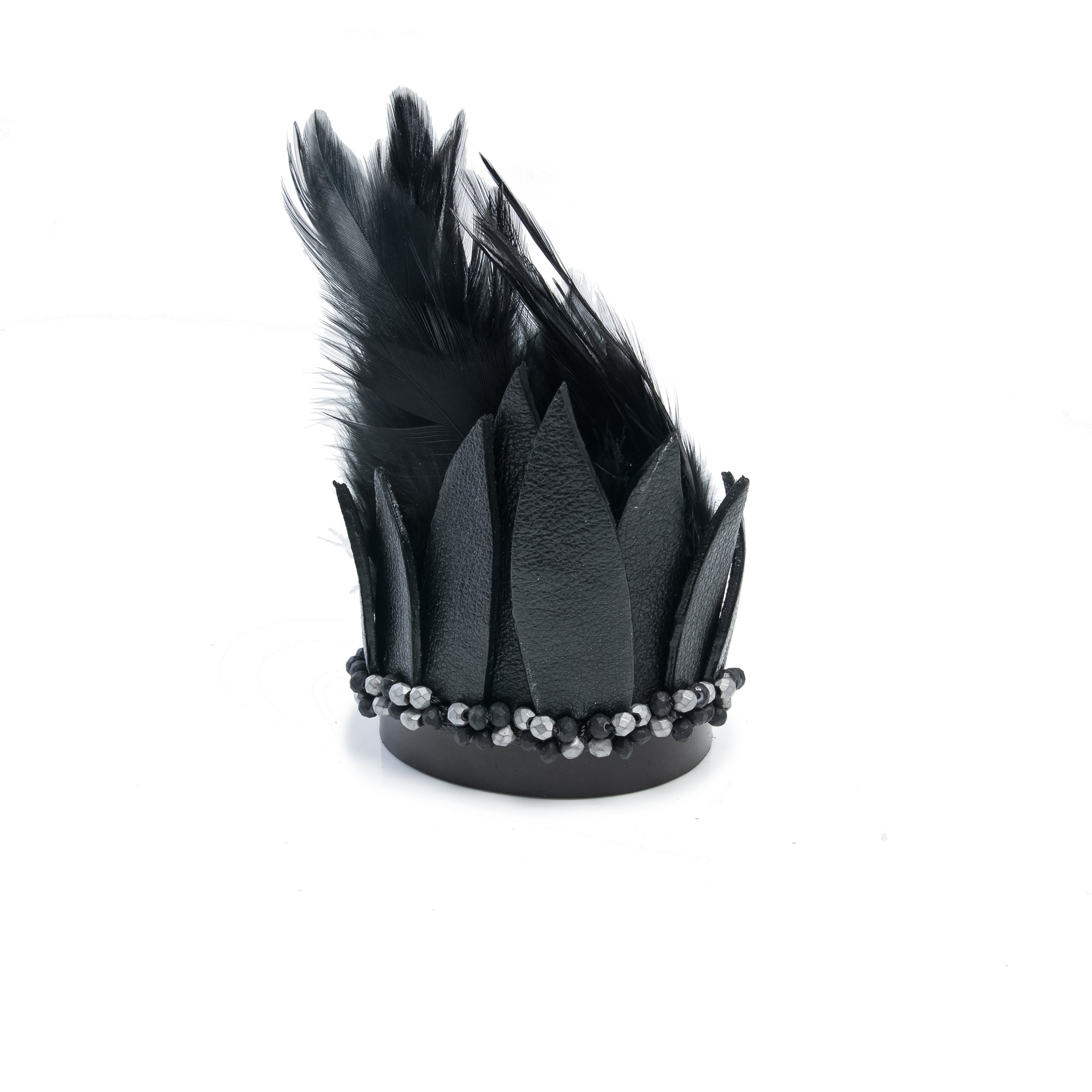 leather bracelet the pearl shield