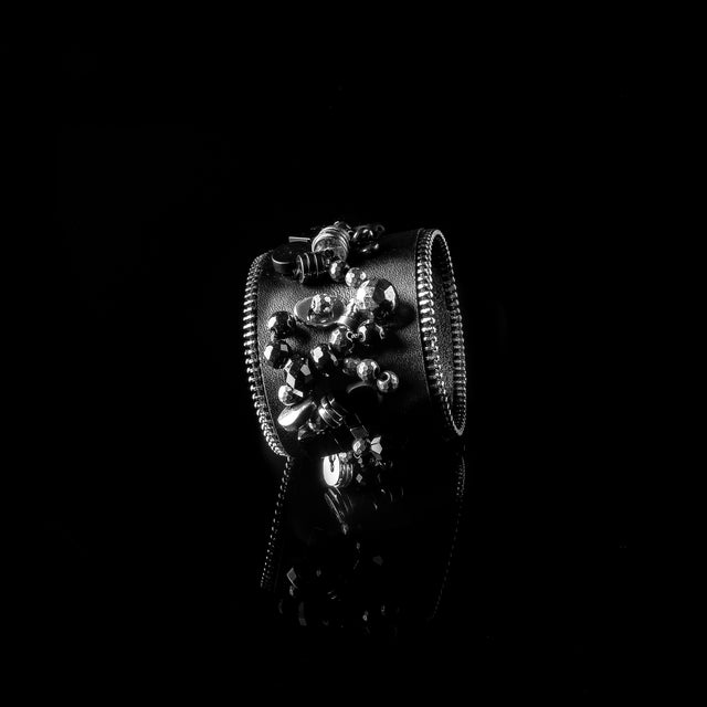 leather bracelet The royal bubble