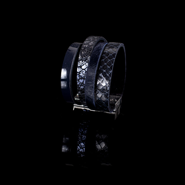 The Pristine Charm - THE DARK