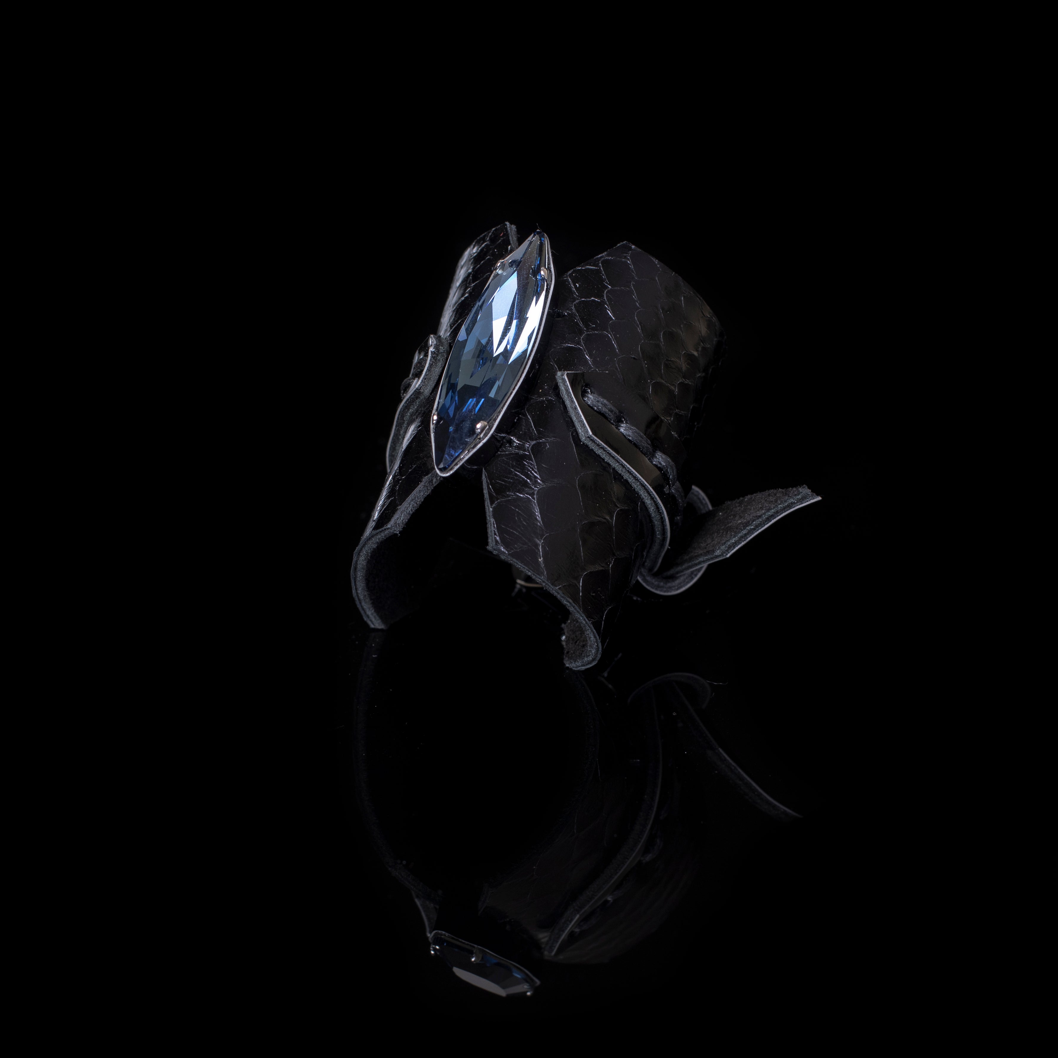 Leather bracelet new The Blushing Devotion