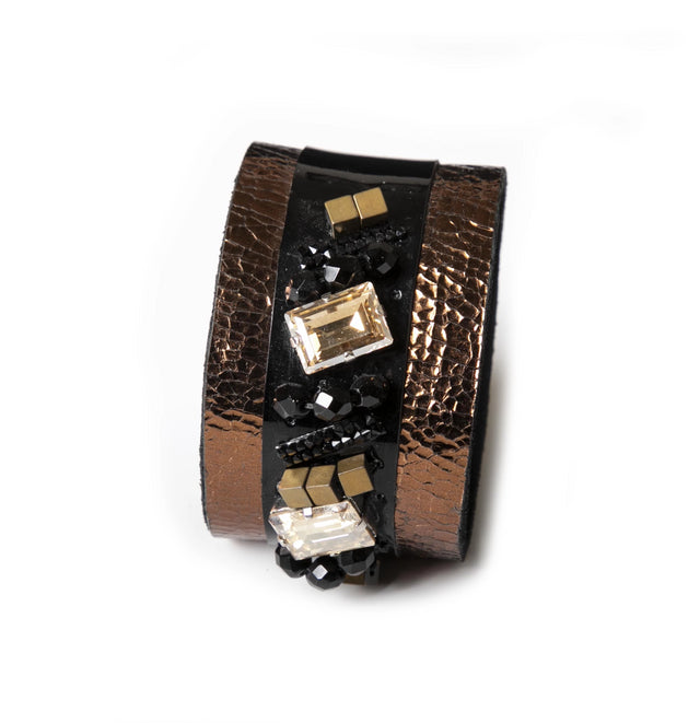 Leather bracelet new The Onyx Twist