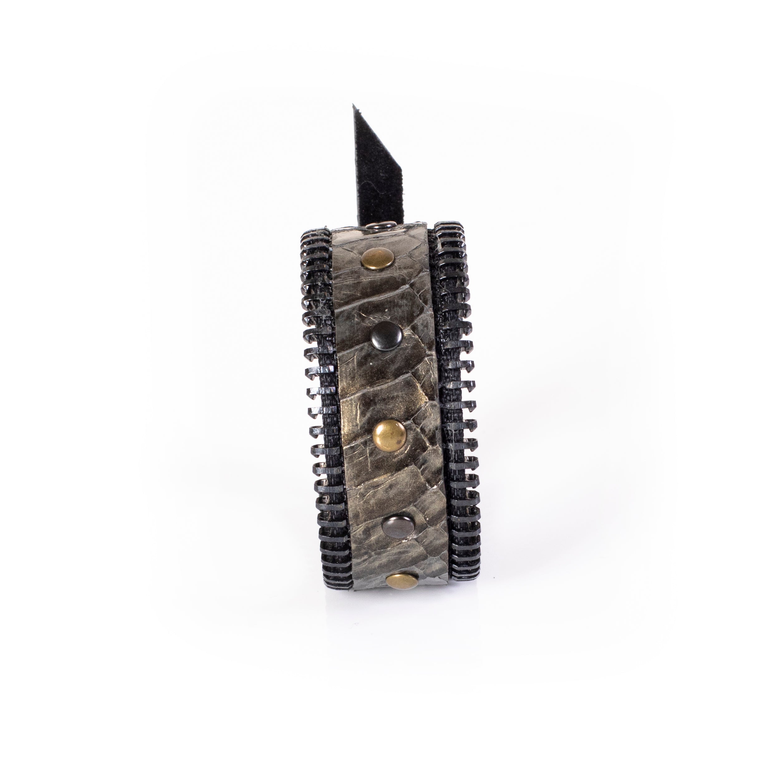 The Honest Rock - THE DARK