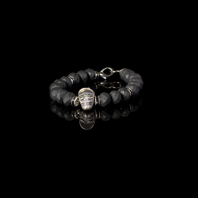 The Spinel Beauty - THE DARK