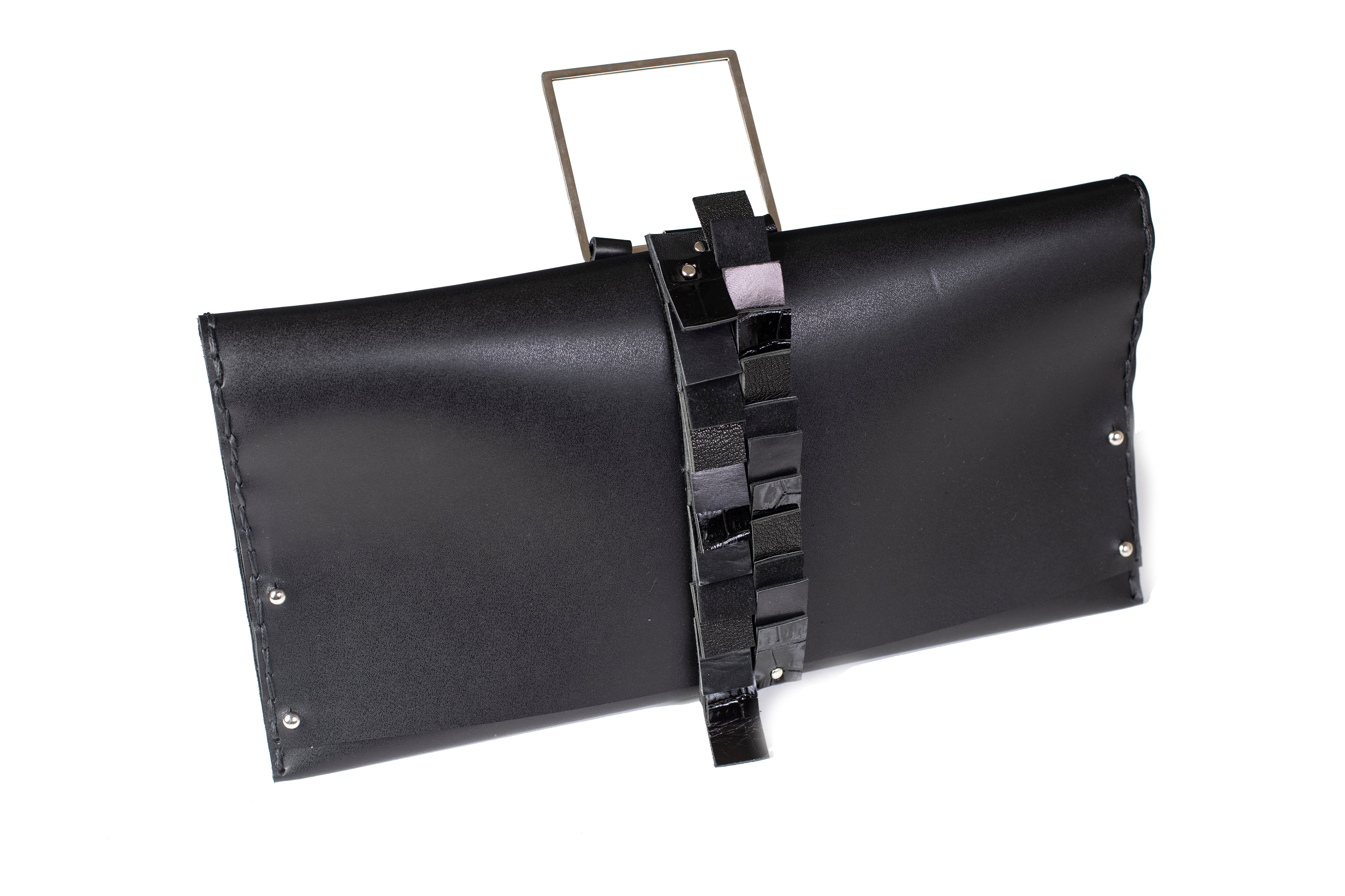 Bags The Blushing Clutch