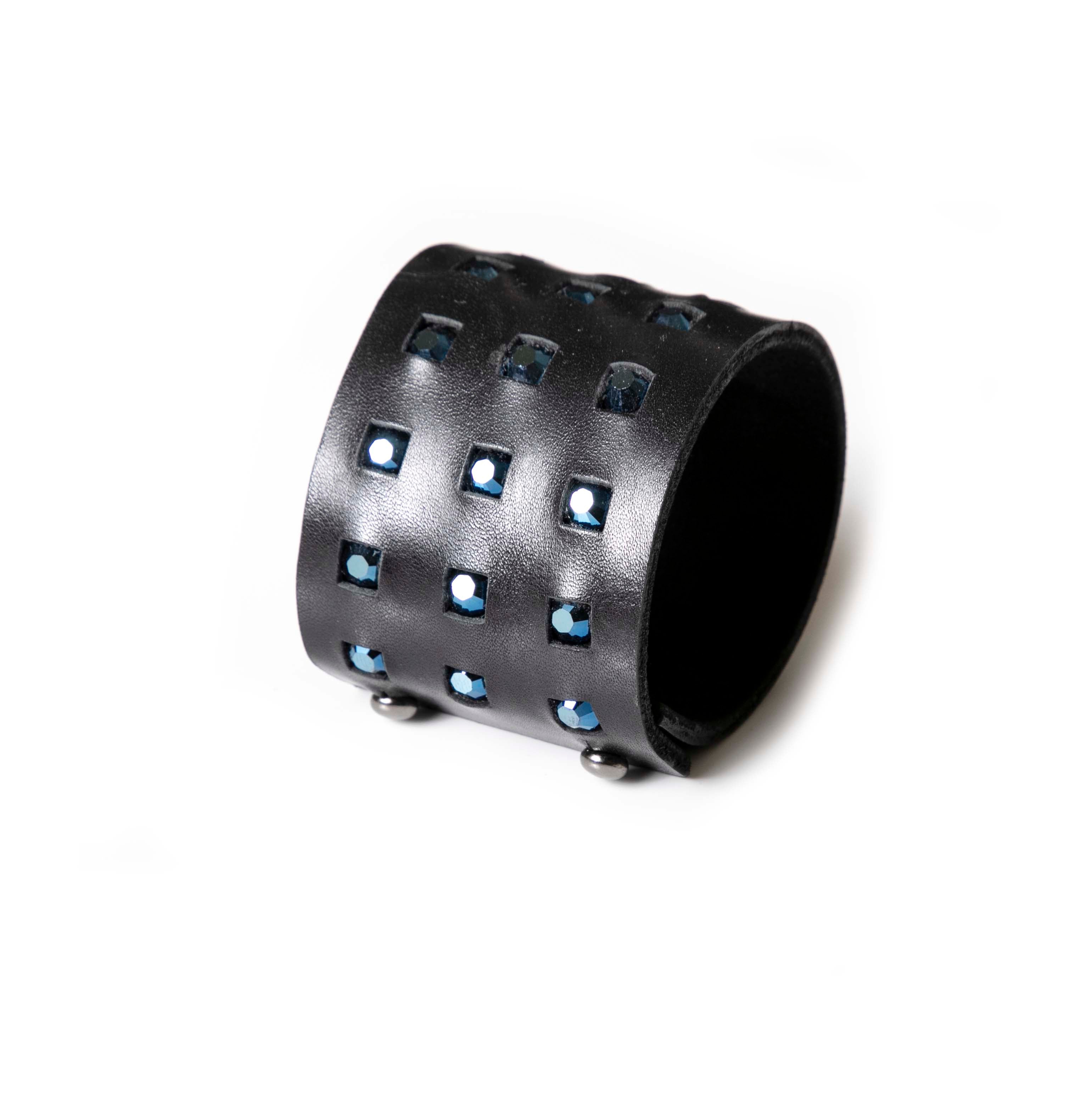 Leather bracelet new The Spotless Crescent