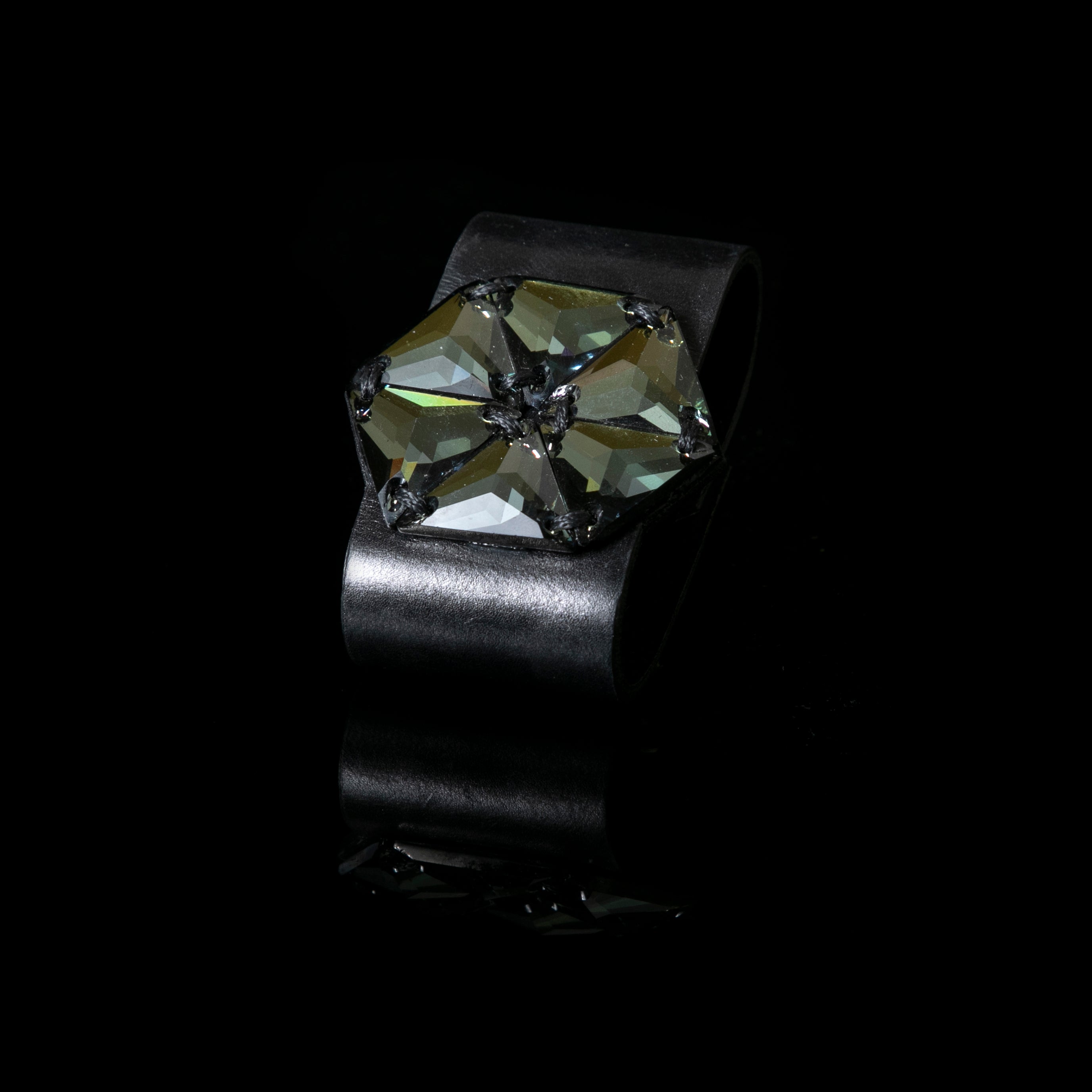 Leather bracelet new The Luminous Force