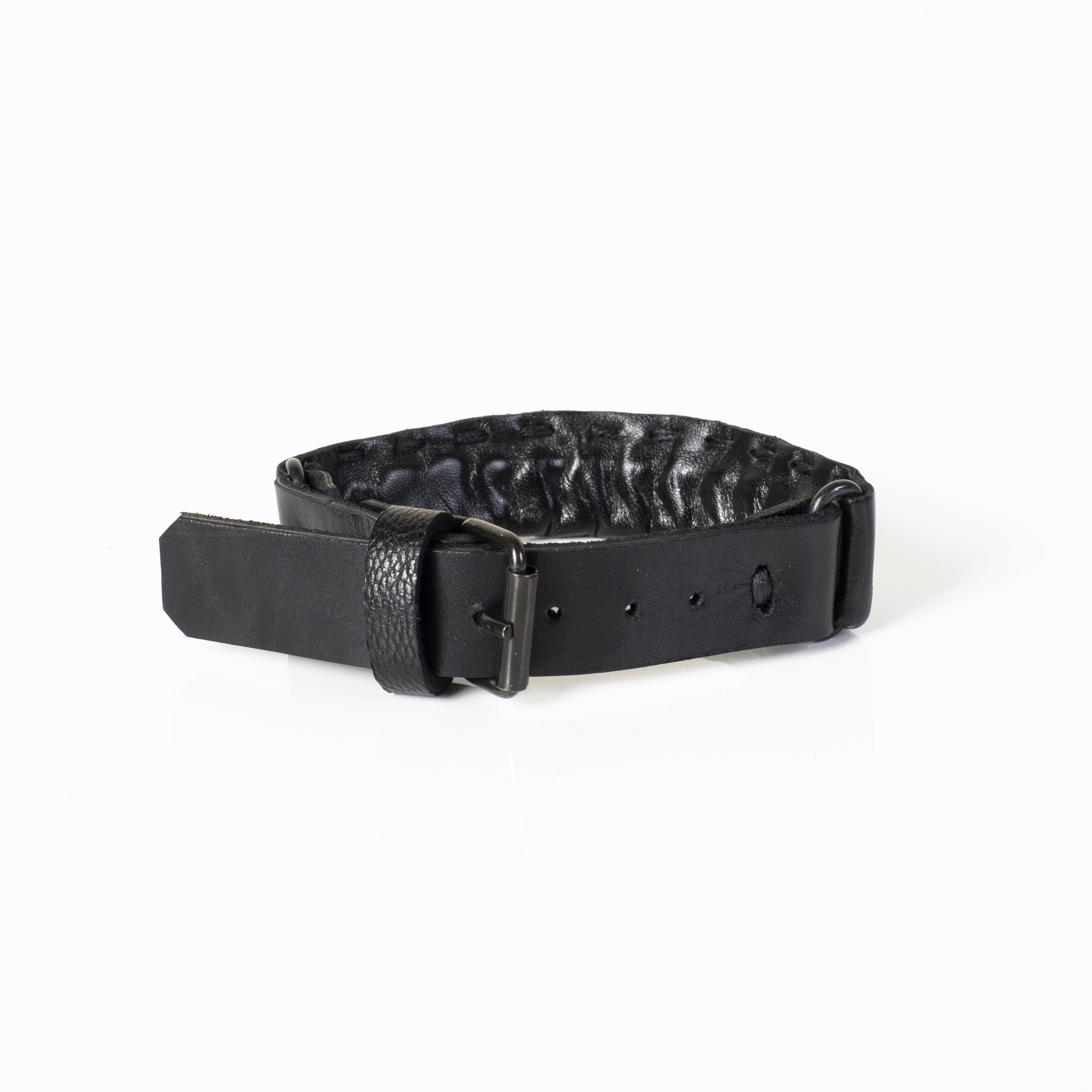 The Peace Whisper - THE DARK