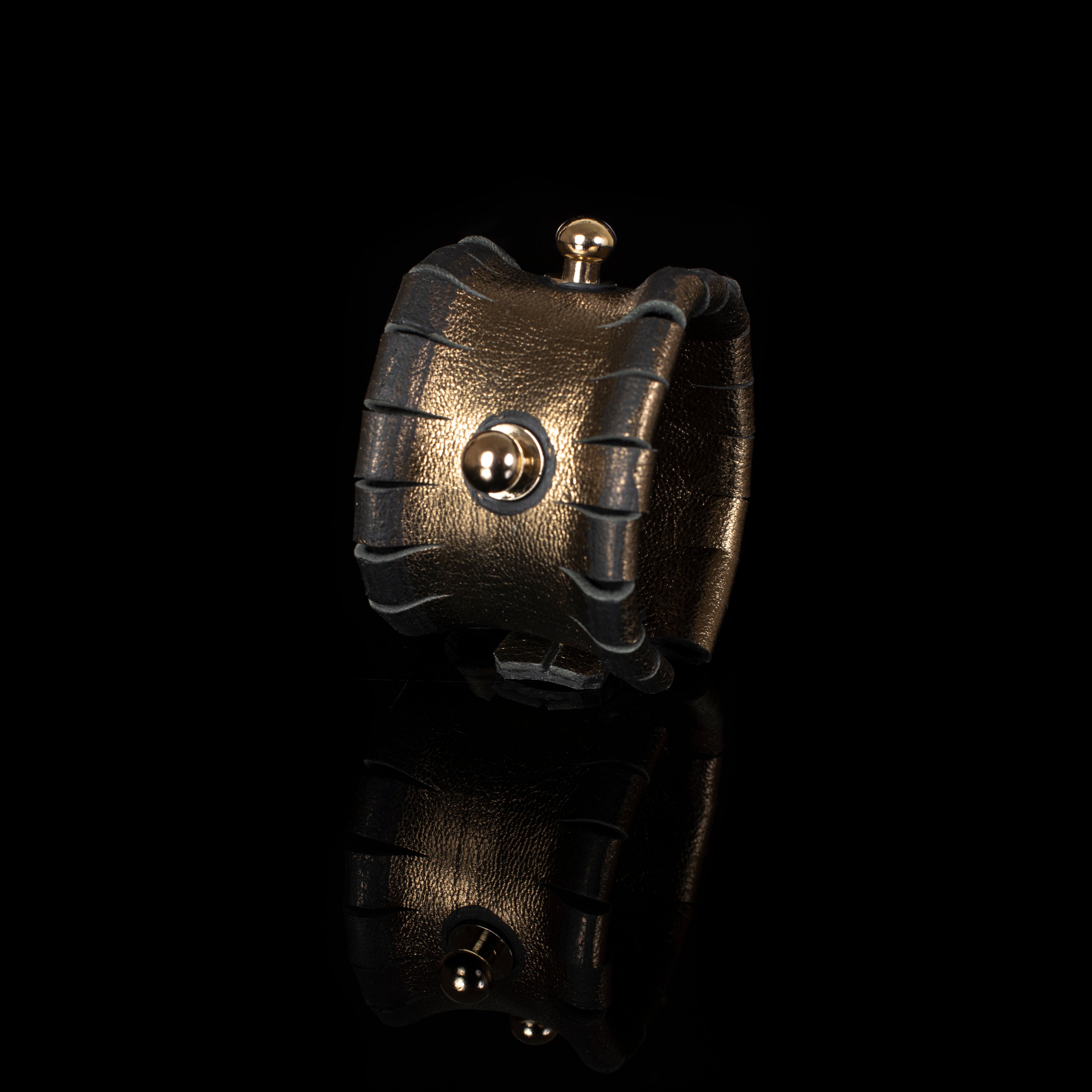 The Spinel Heart - THE DARK