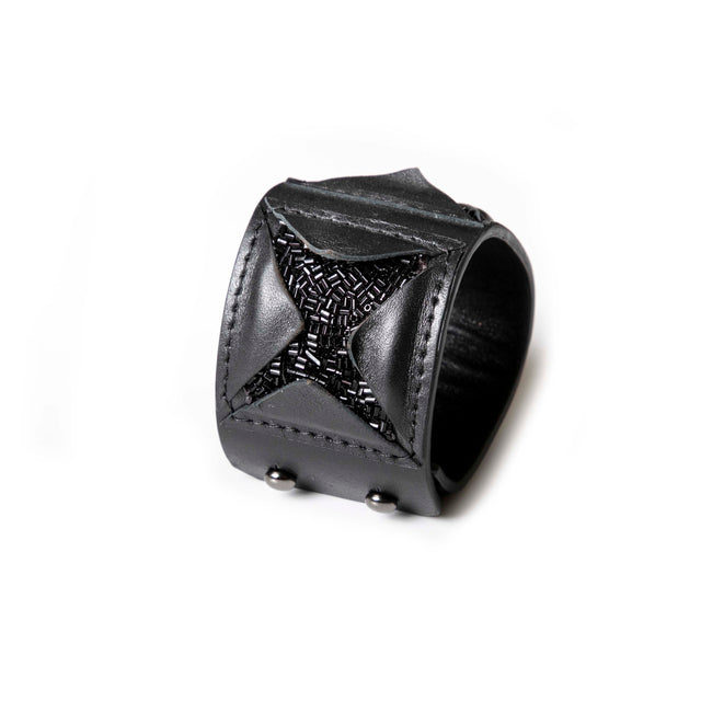 Leather bracelet new The Majestic Bauble