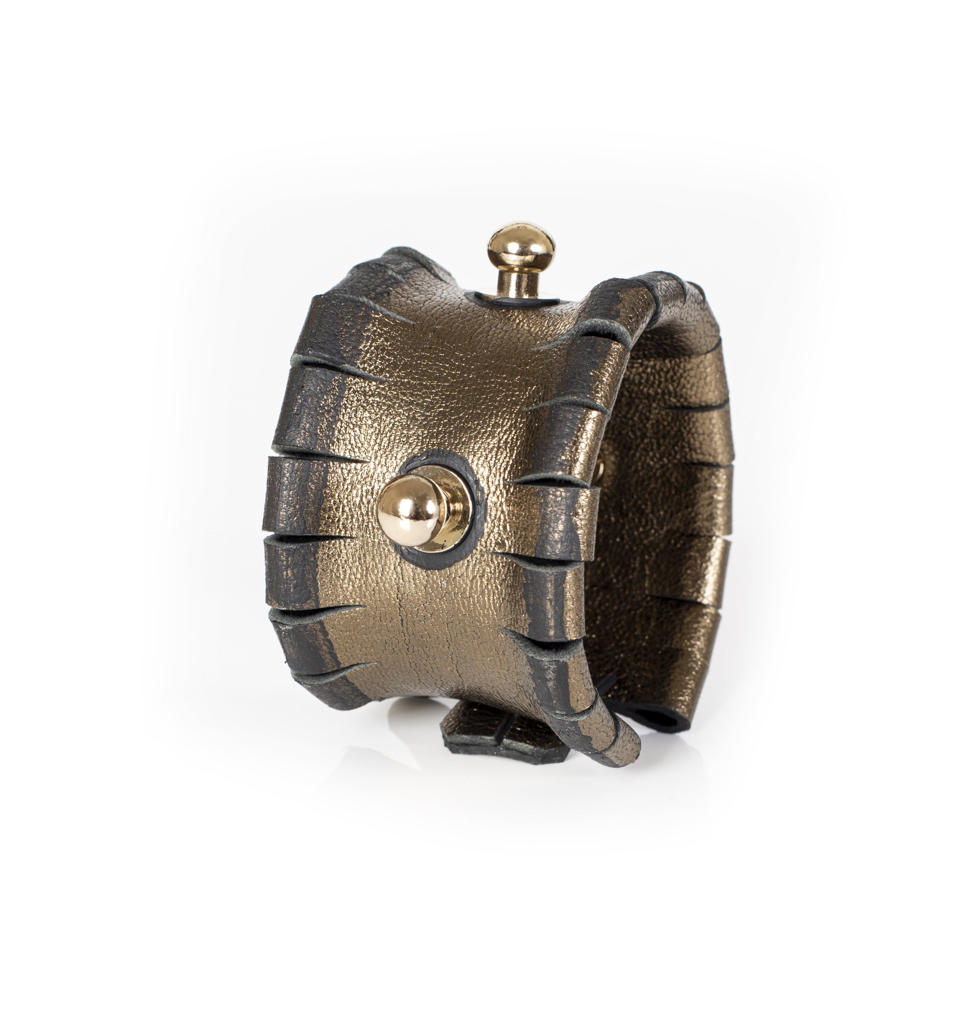 The Spinel Heart - THE DARK