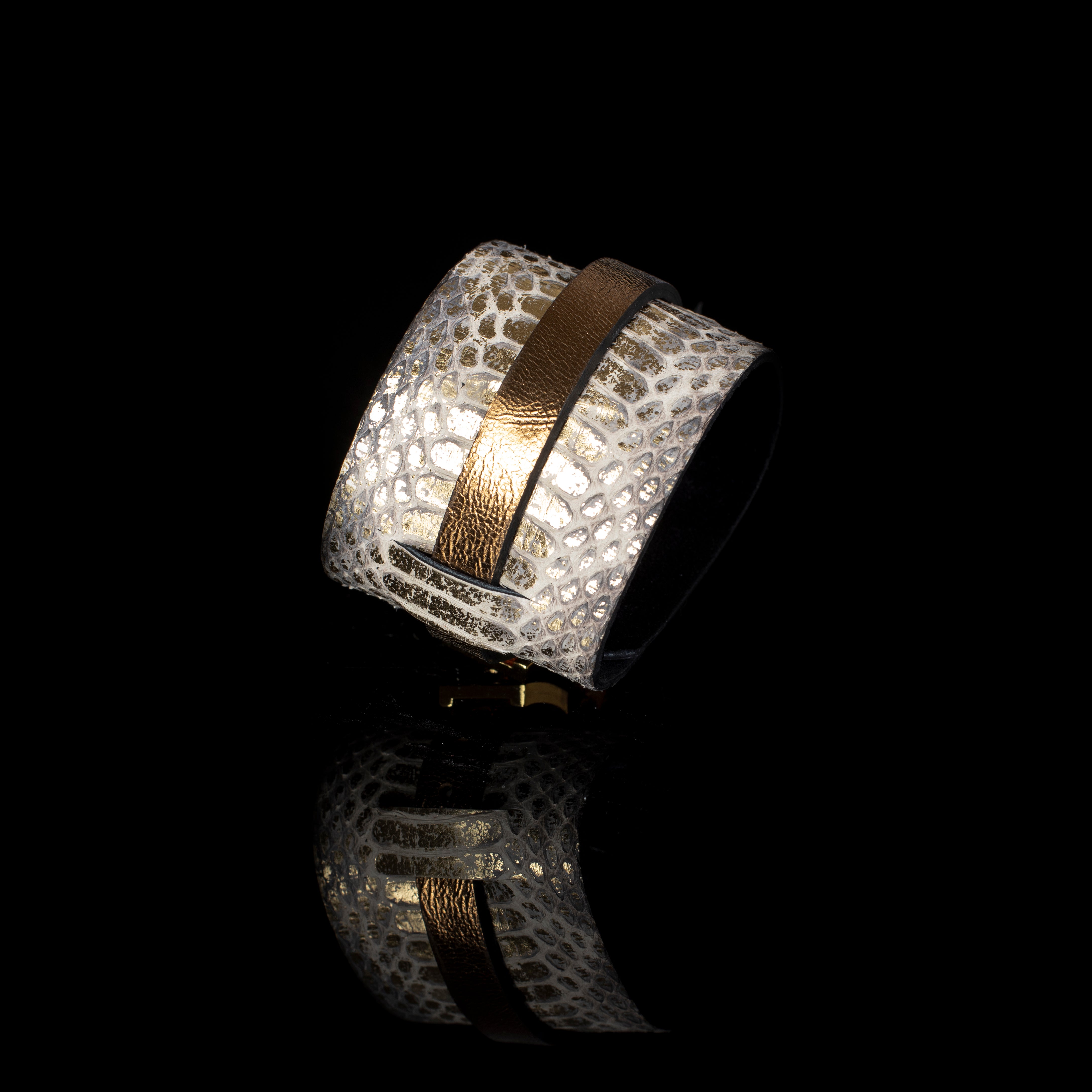 The Violet Spiral - THE DARK